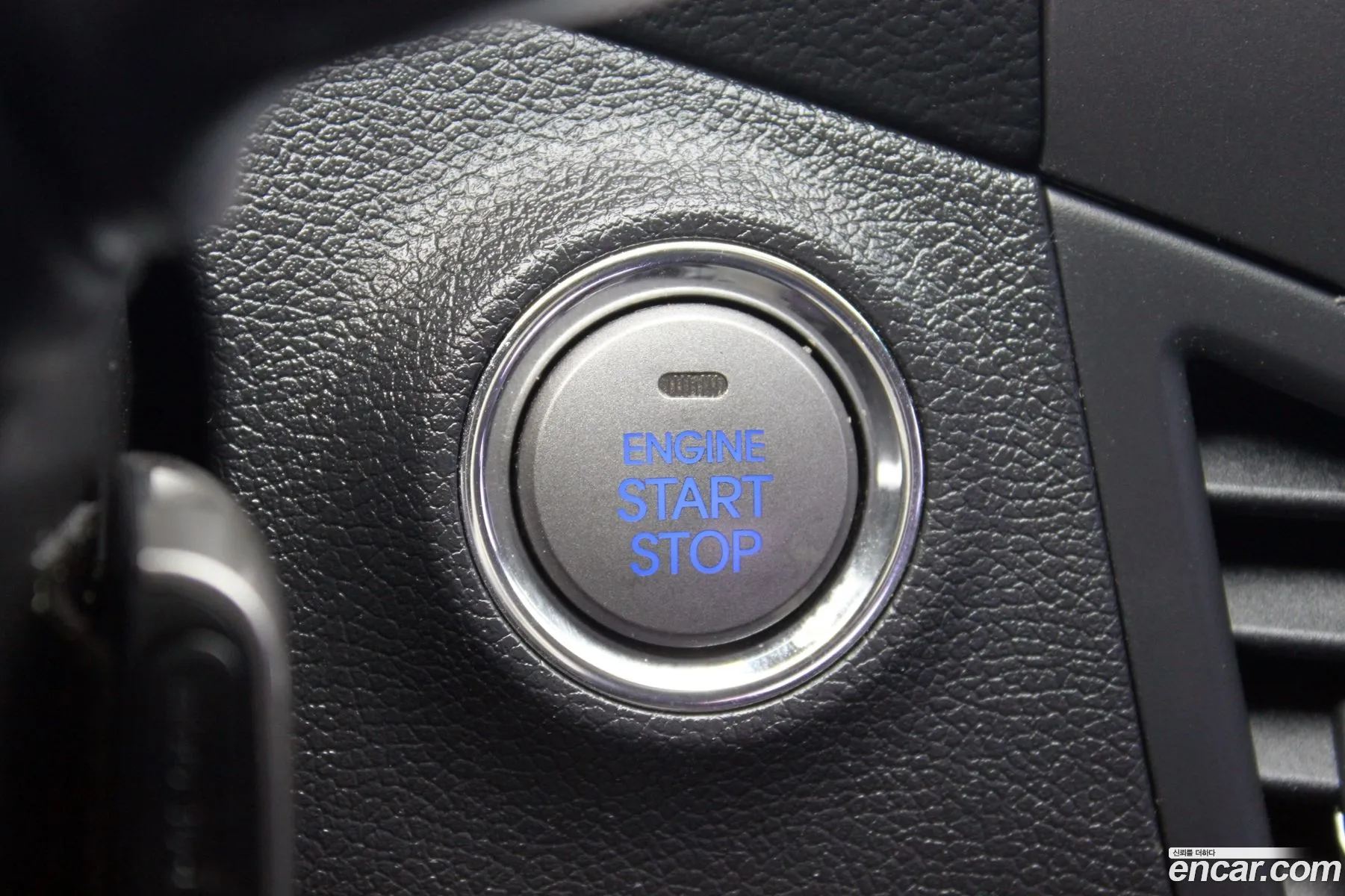 Hyundai Elantra MD 2012 — 17