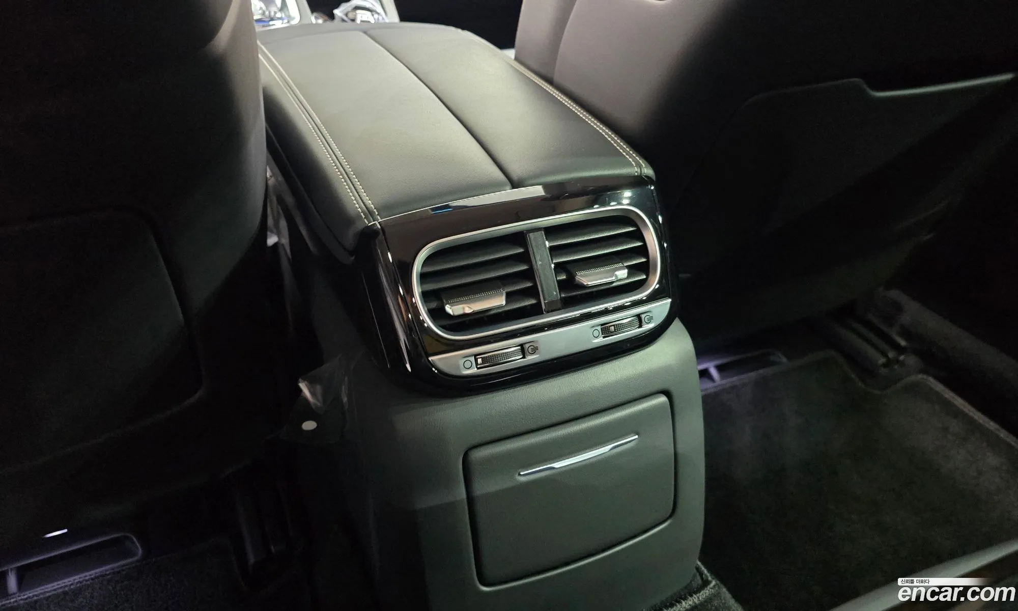 Genesis G90 2020 — 11
