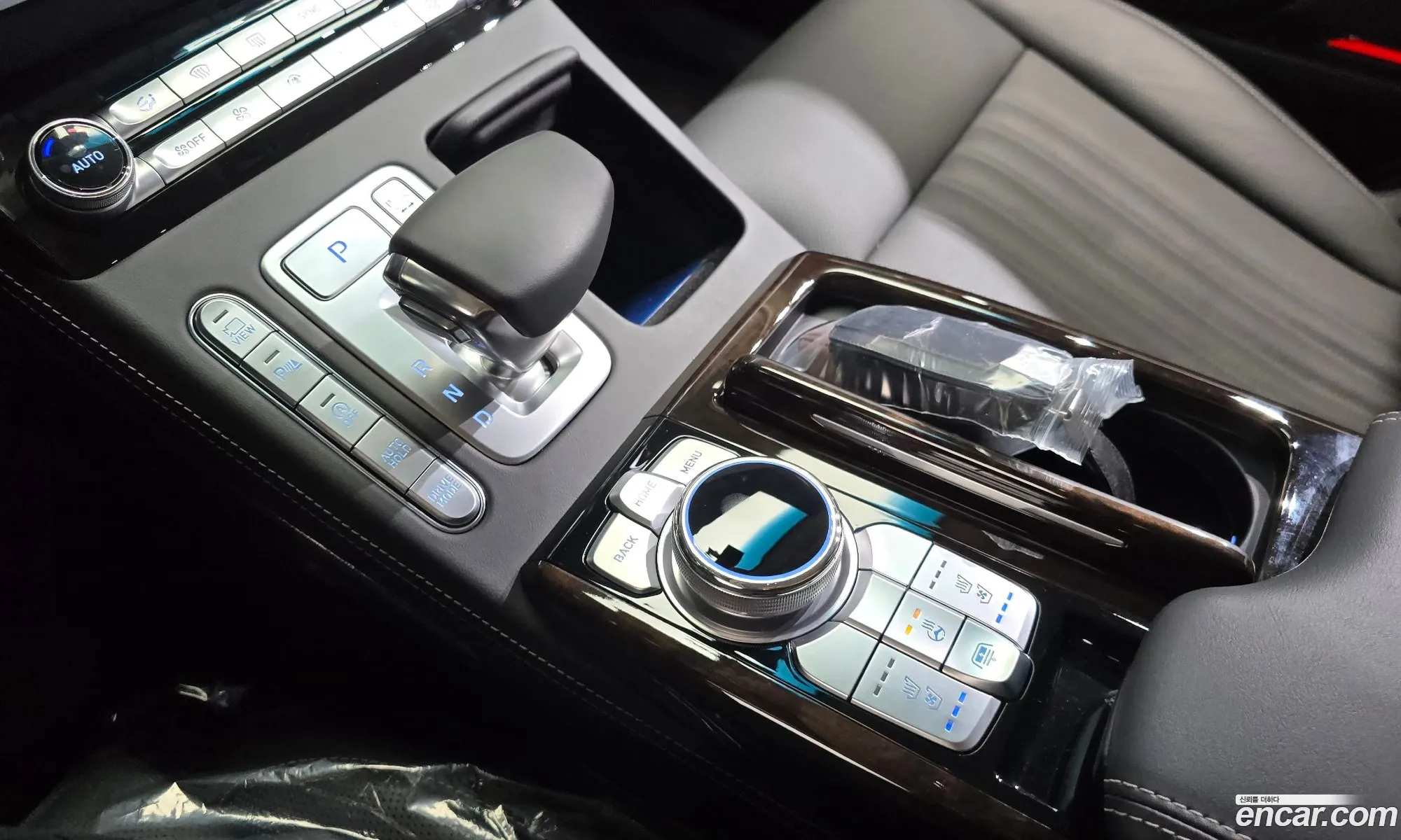Genesis G90 2020 — 26