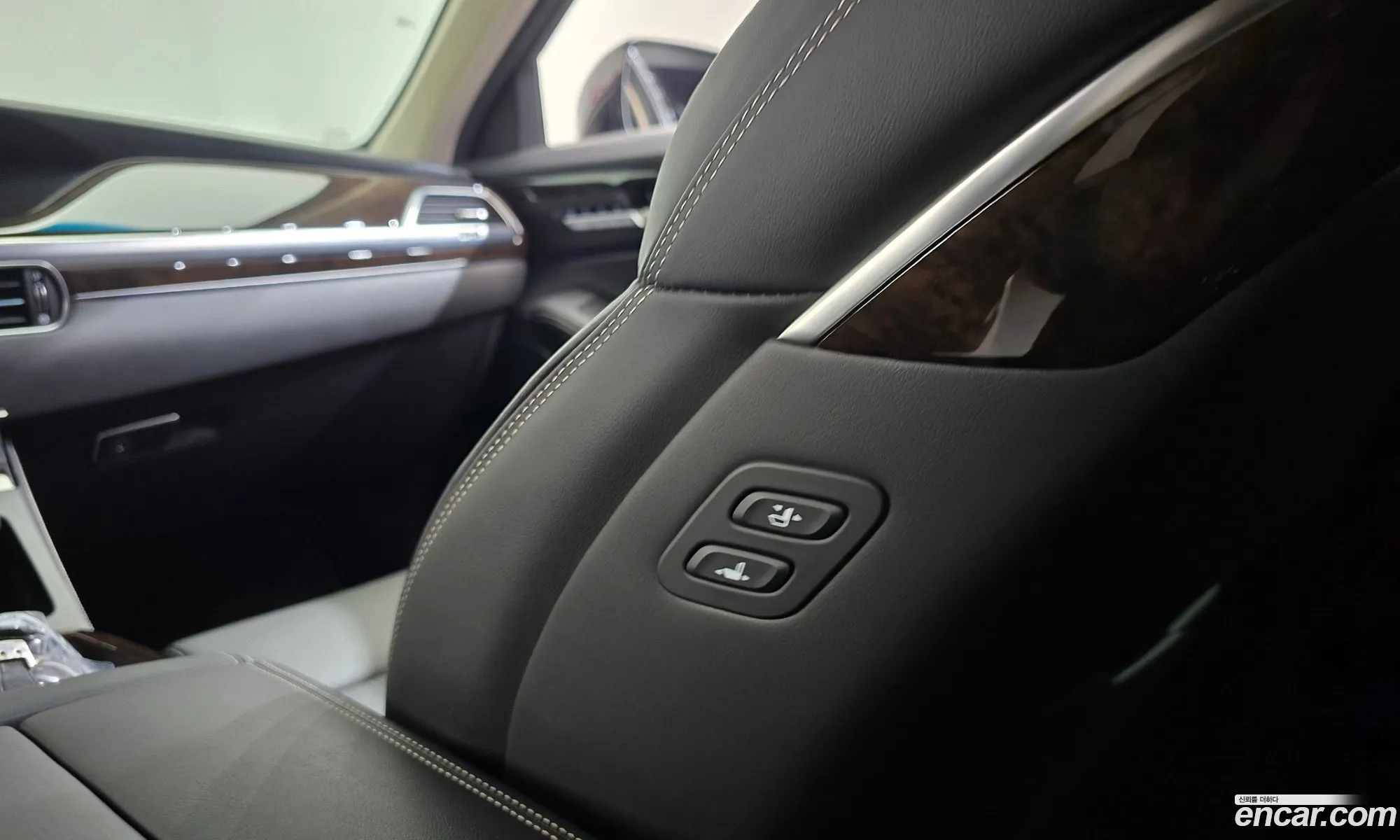 Genesis G90 2020 — 8