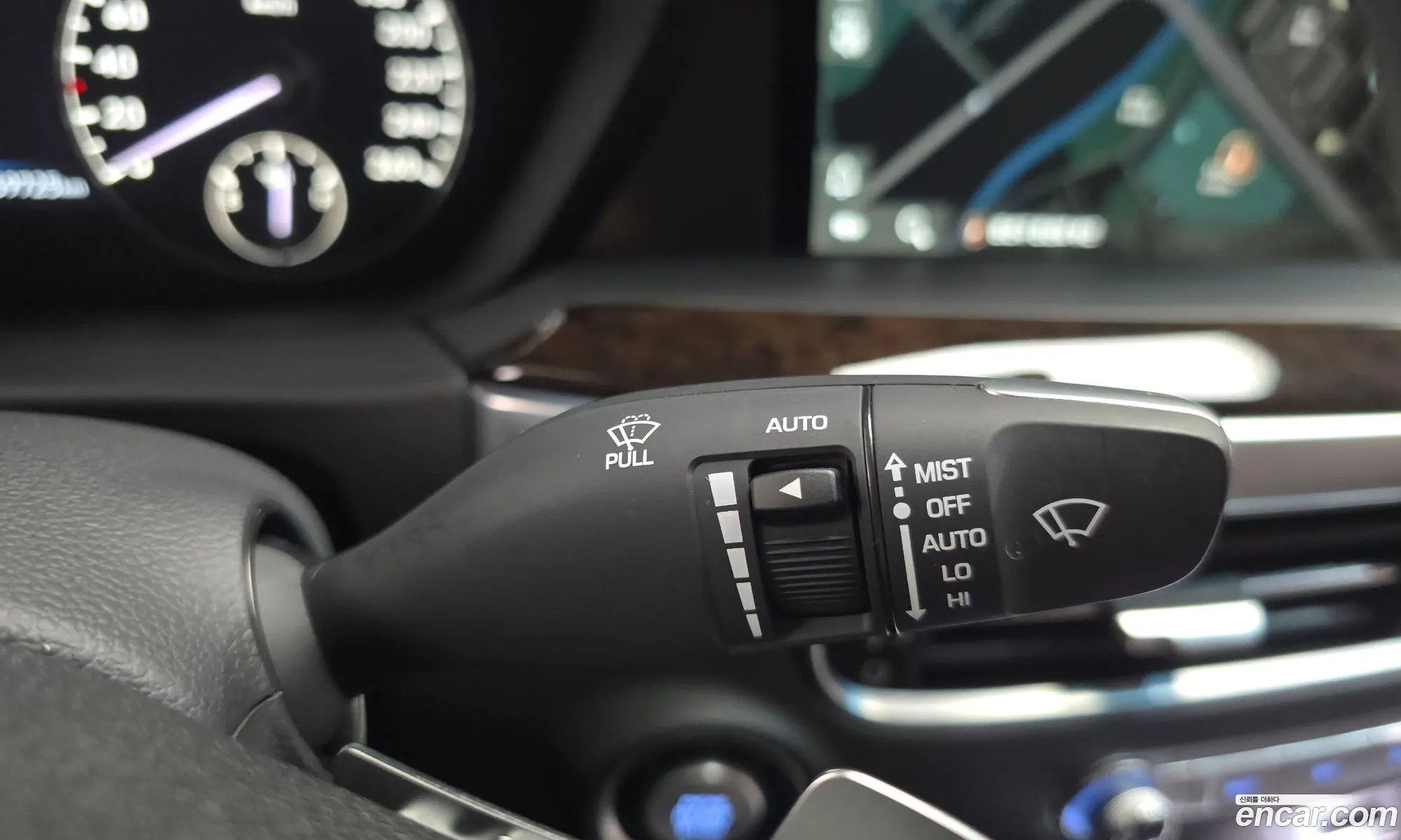 Genesis G90 2020 — 24