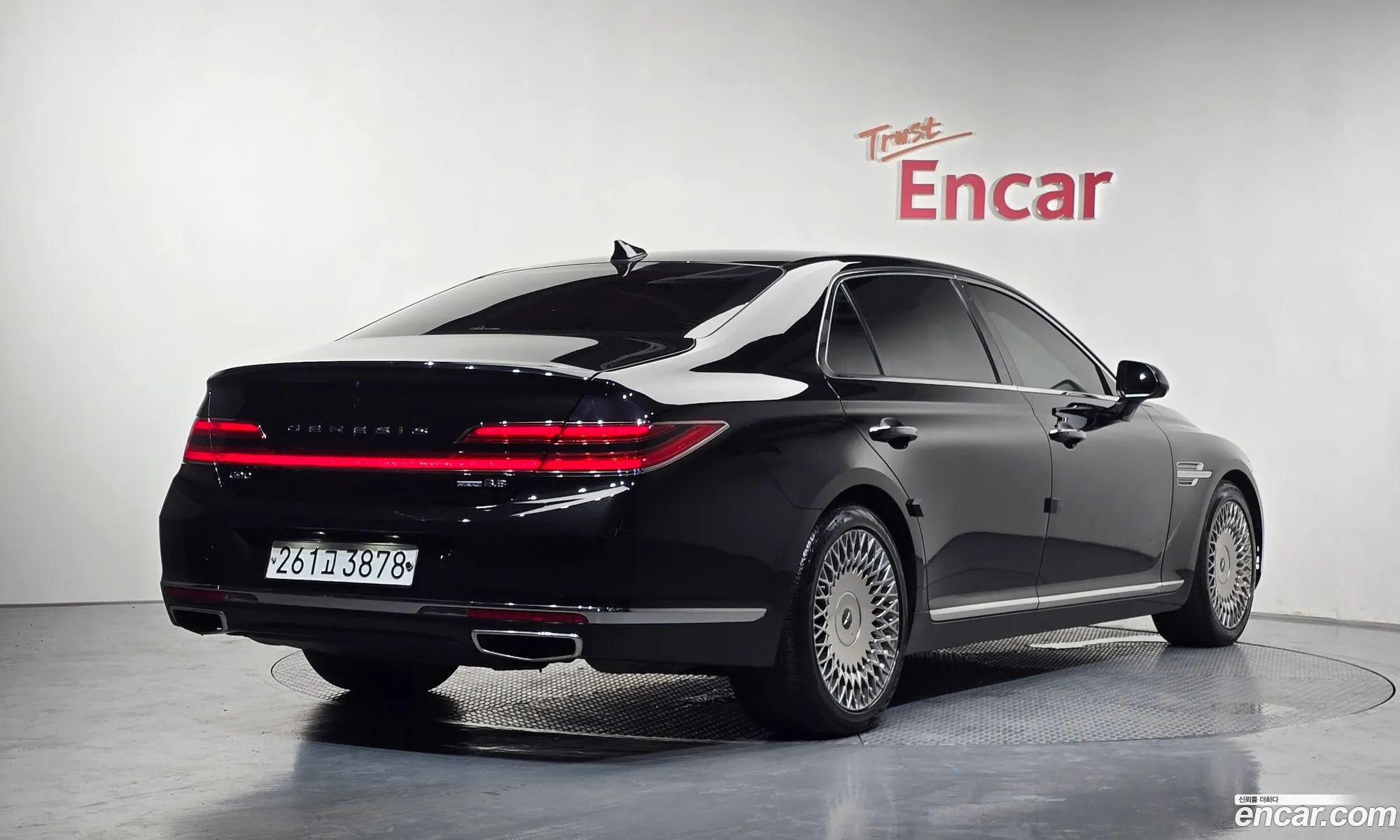 Genesis G90 2020 — 30