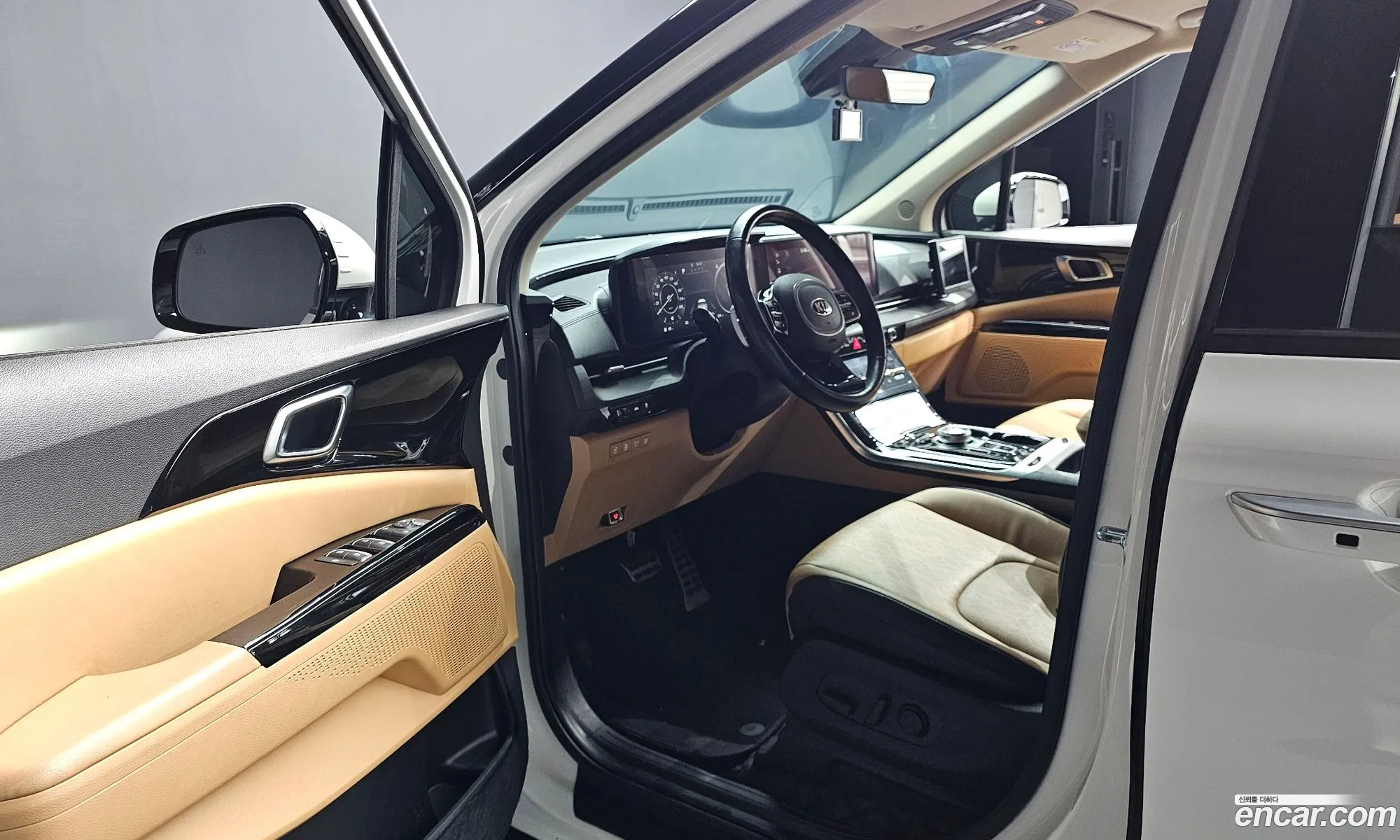 Kia Carnival 2021 KNANC81BBMS115869 — 11