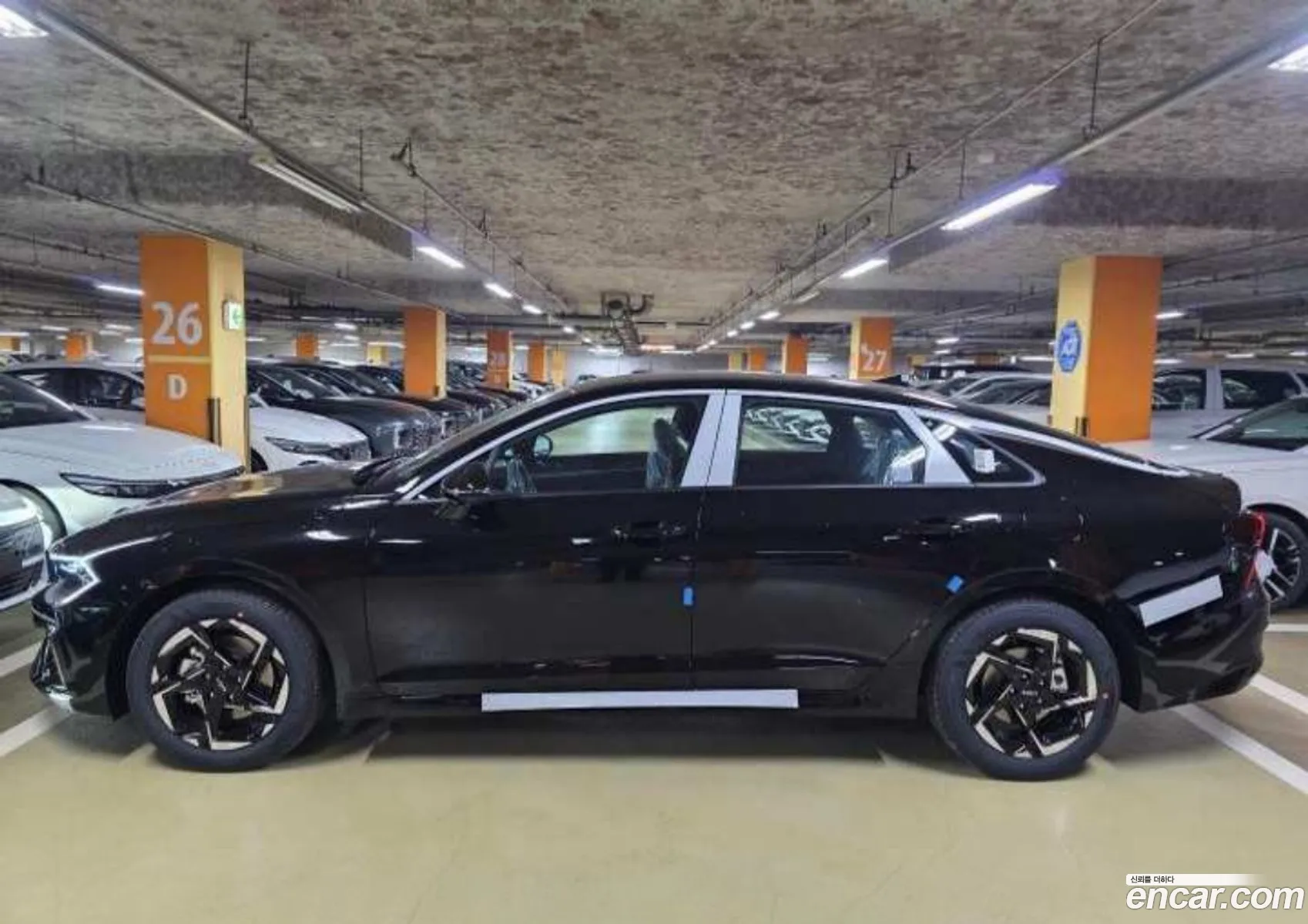 Kia K5 2026 — 4