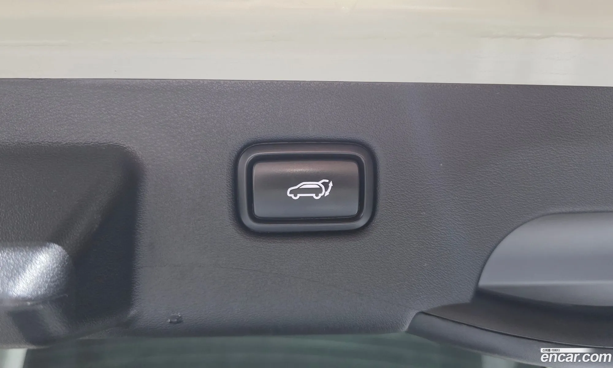 Kia EV6 2022 KNAC281AFNA074441 — 25