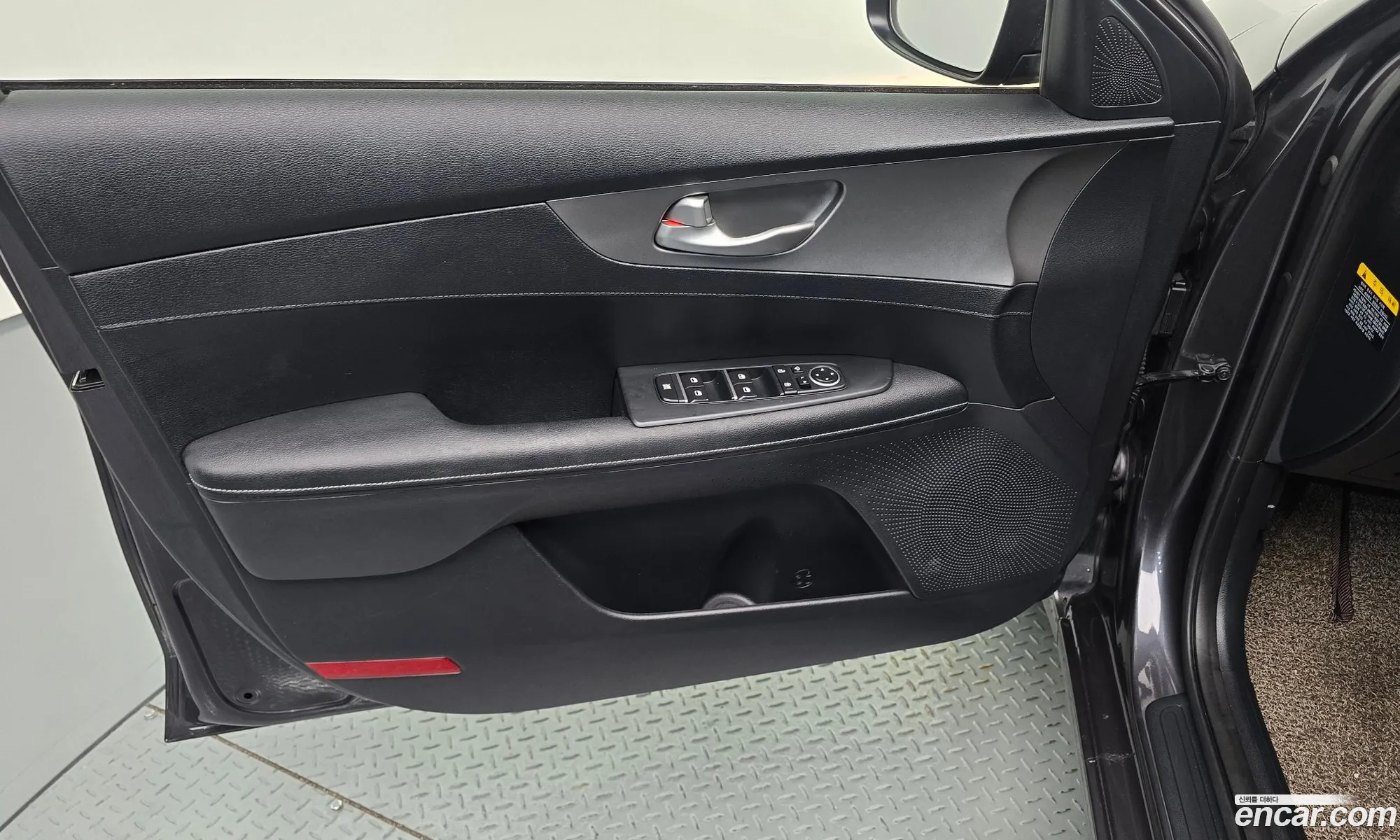 Kia K3 2018 KNAF341BEKA825660 — 20