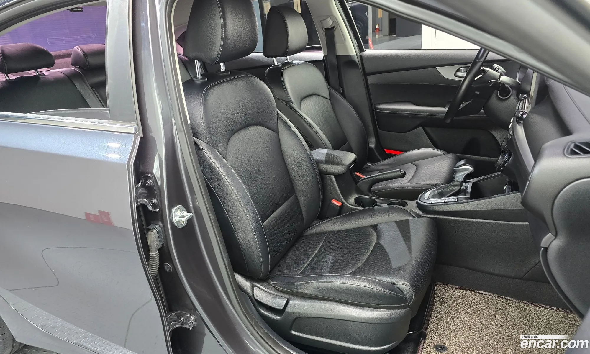 Kia K3 2018 KNAF341BEKA825660 — 10