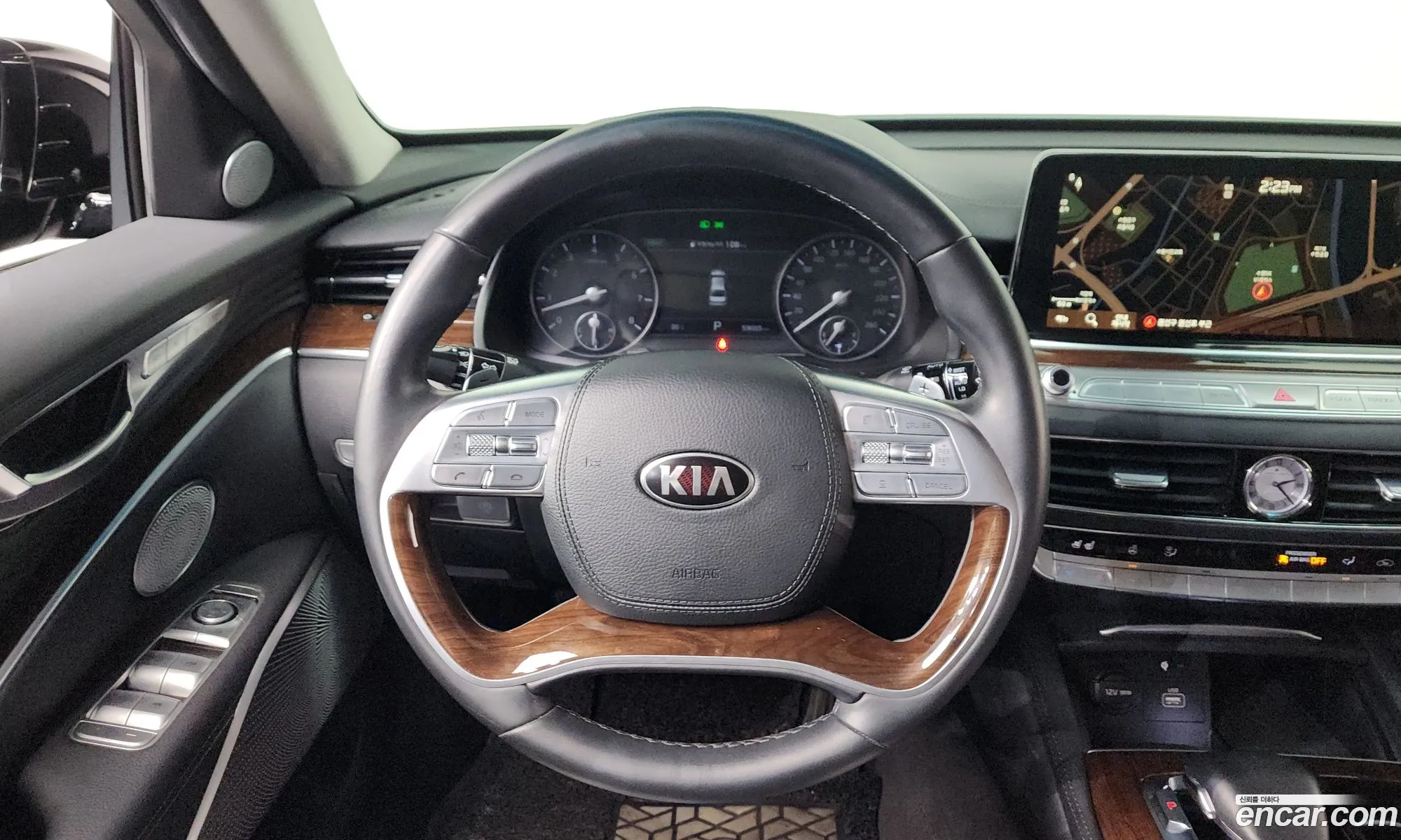 Kia The K9 2019 KNAS2418DLS019157 — 33