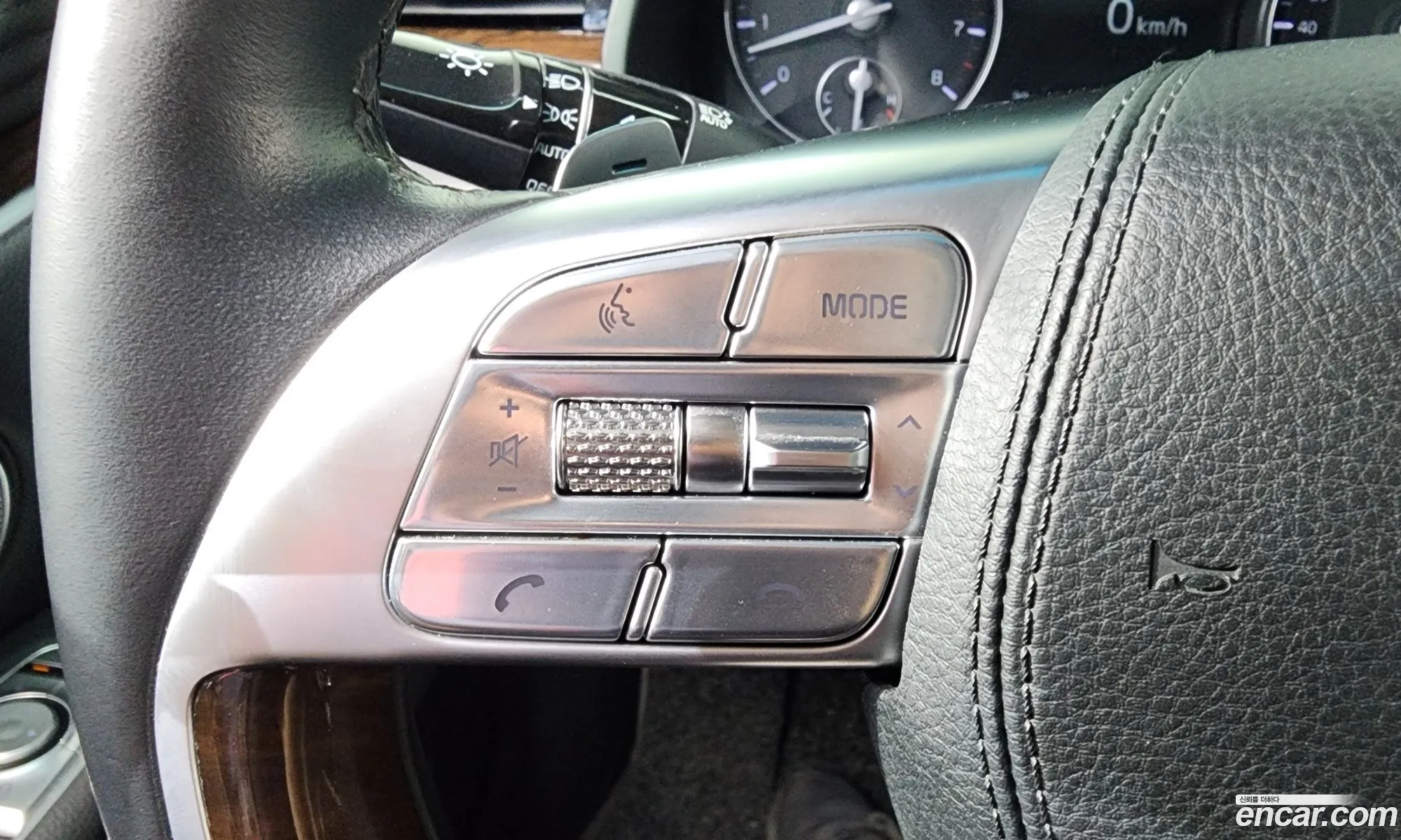 Kia The K9 2019 KNAS2418DLS019157 — 20