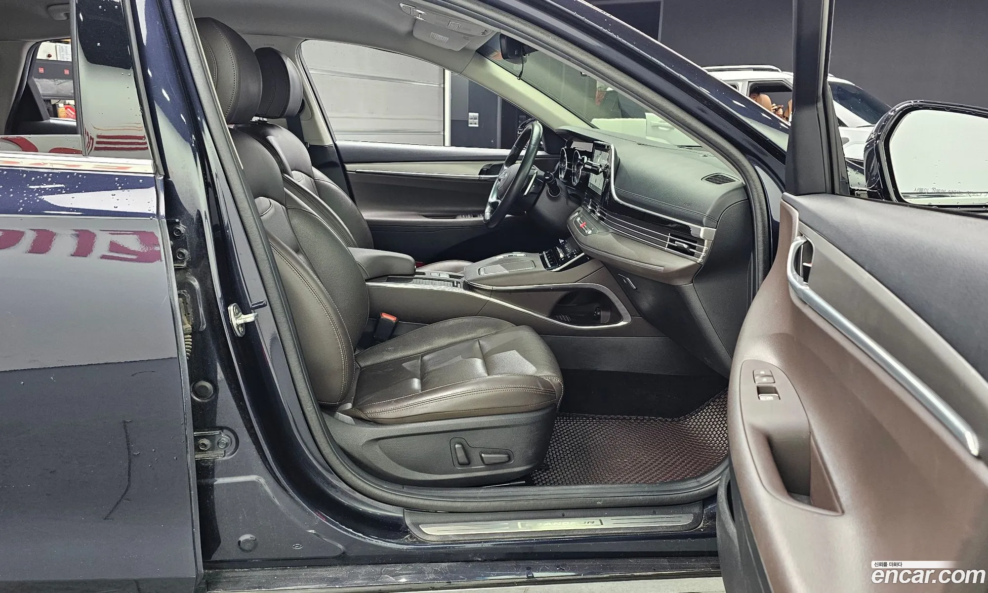 Hyundai Grandeur IG 2020 — 17