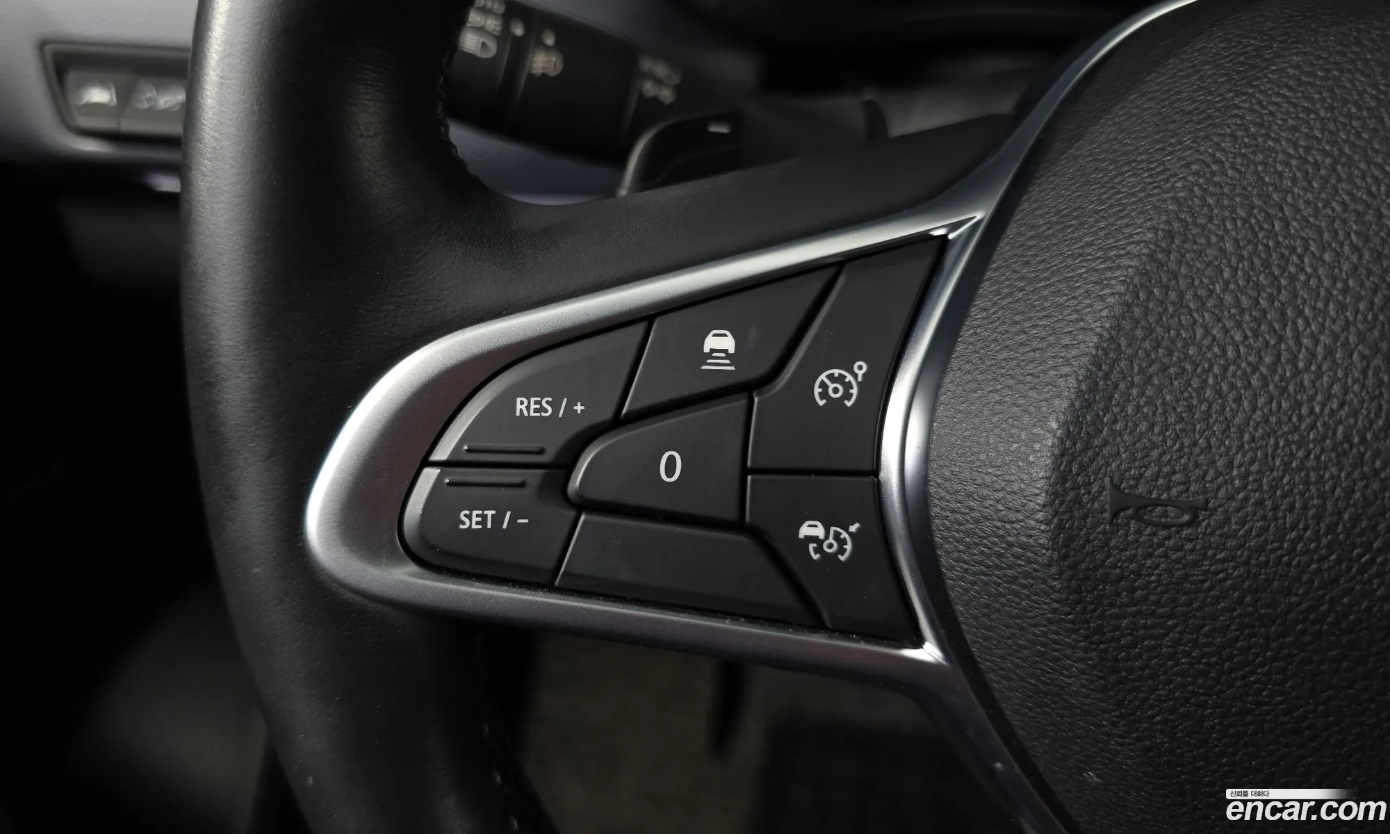 Renault Korea (Samsung) XM3 2020 — 7