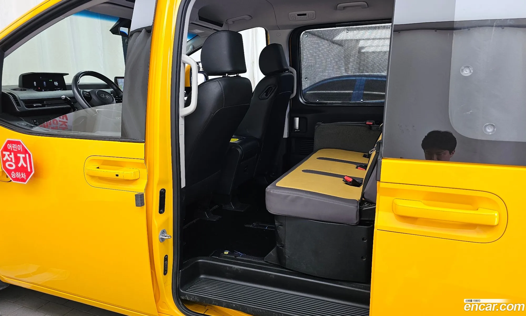 Hyundai Staria 2024 — 16