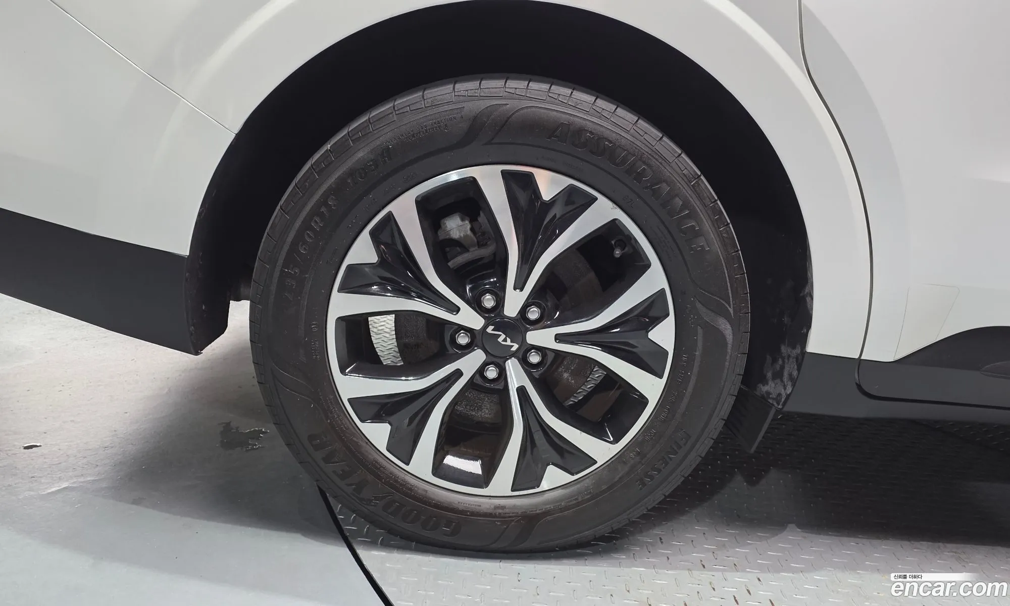 Kia Carnival 2022 KNANB81BBNS184221 — 8