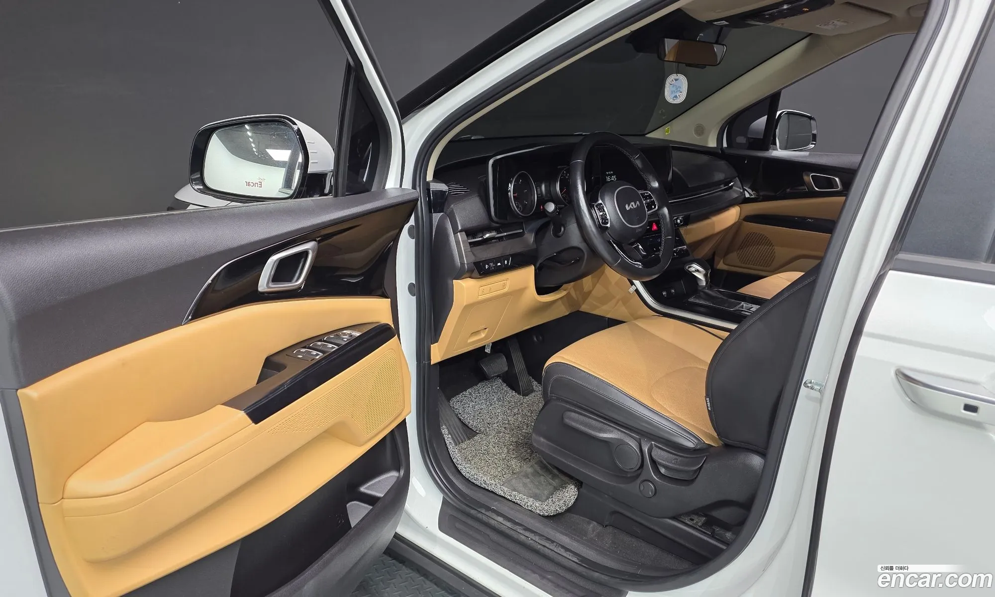 Kia Carnival 2022 KNANB81BBNS184221 — 18