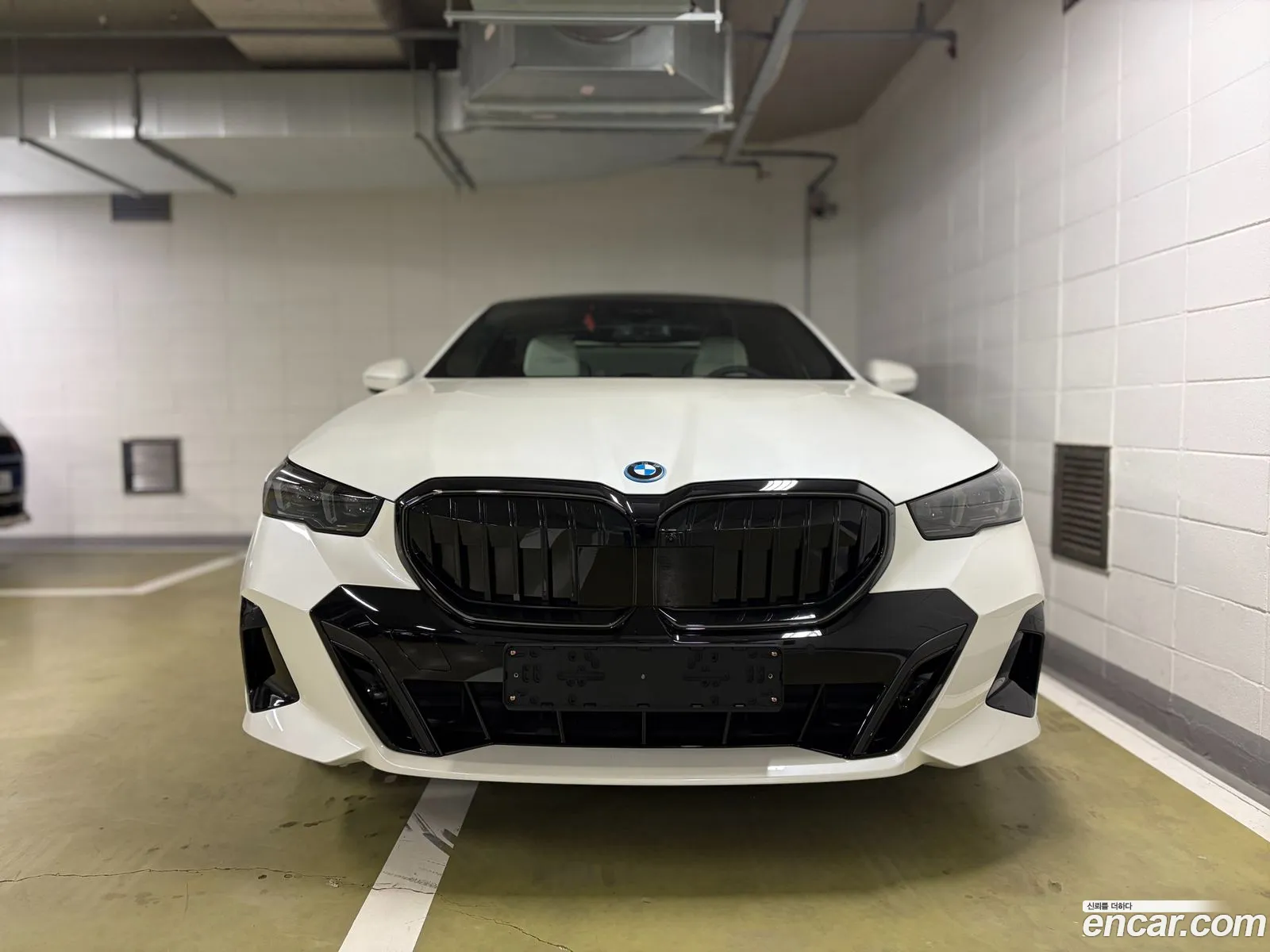 BMW 5 Series 2025 — 10