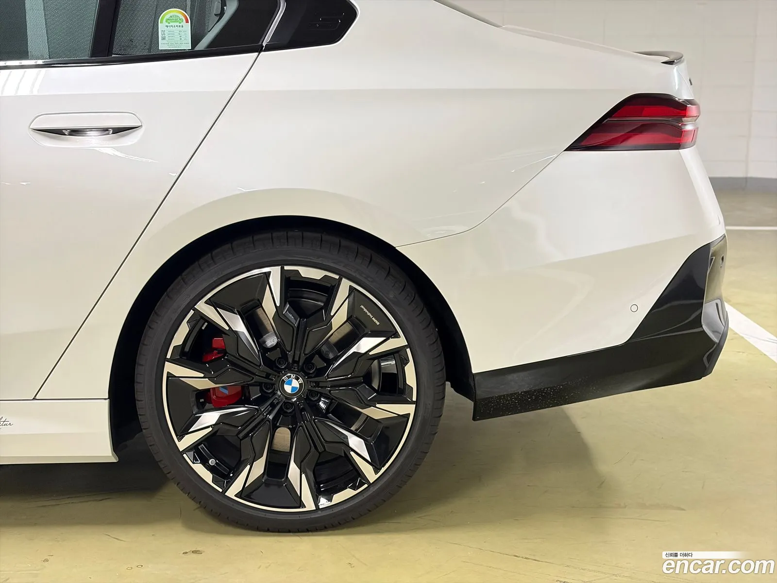 BMW 5 Series 2025 — 14