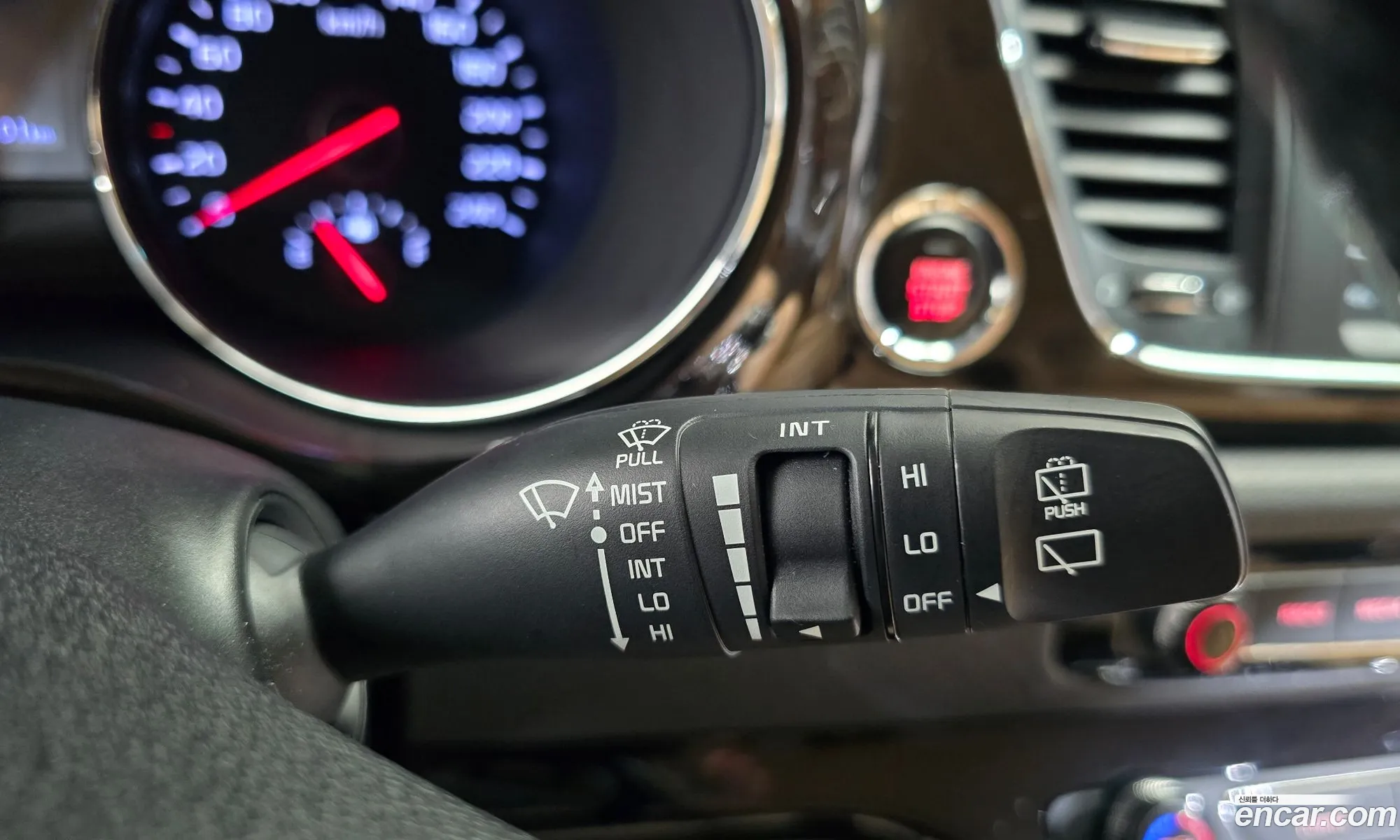 Kia Carnival 2020 — 8