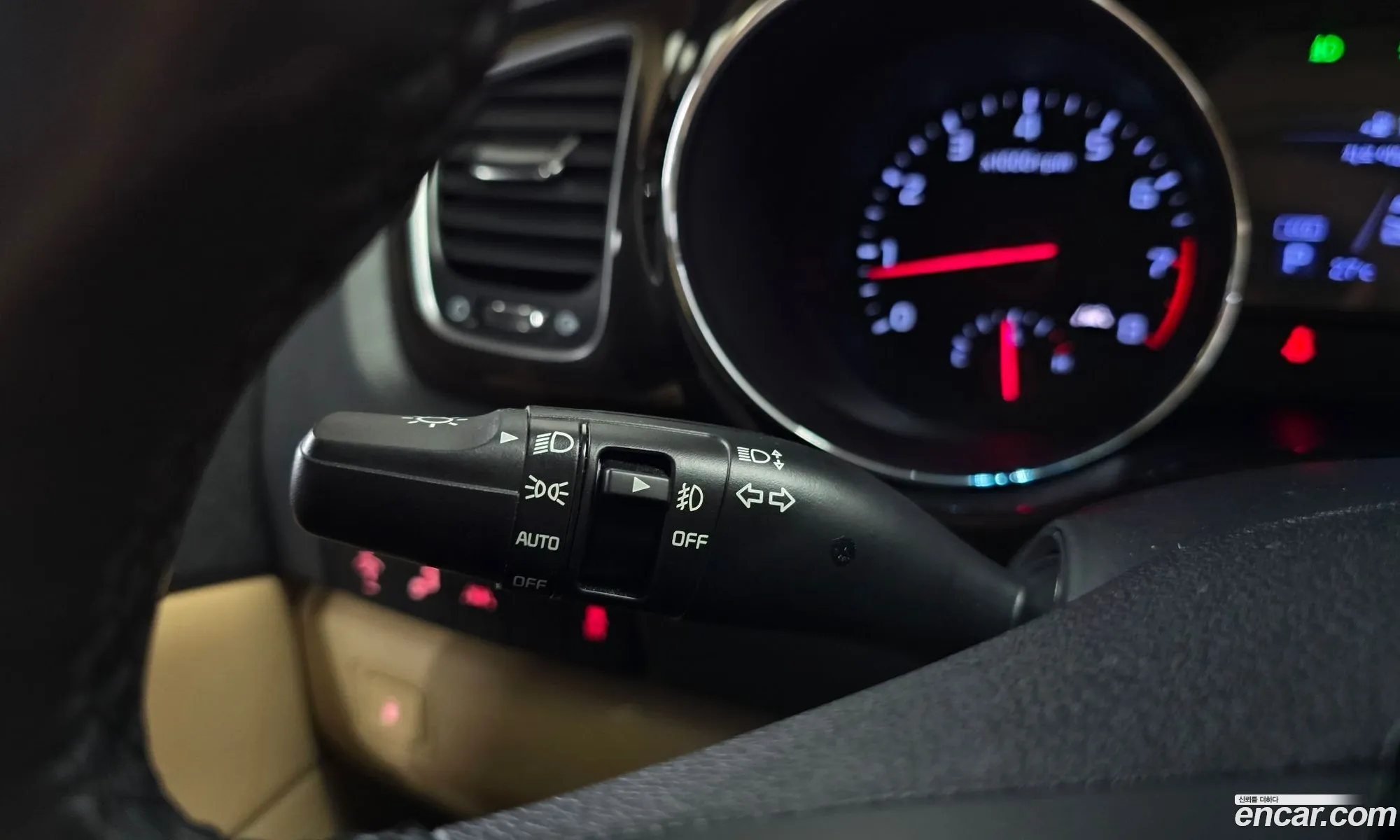 Kia Carnival 2020 — 16