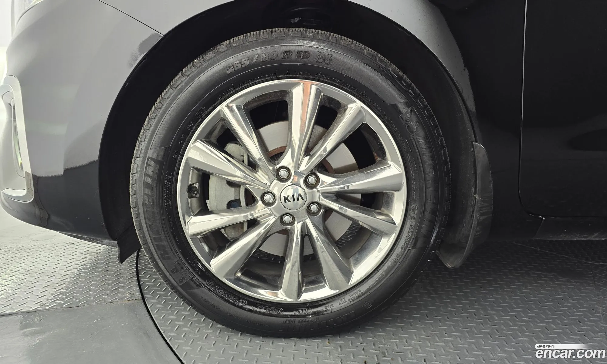 Kia Carnival 2020 — 23