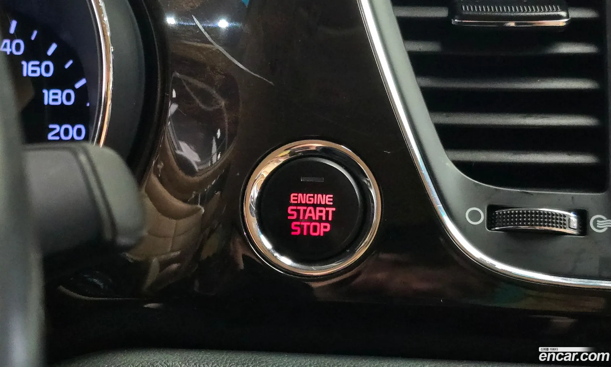 Kia Carnival 2020 — 21