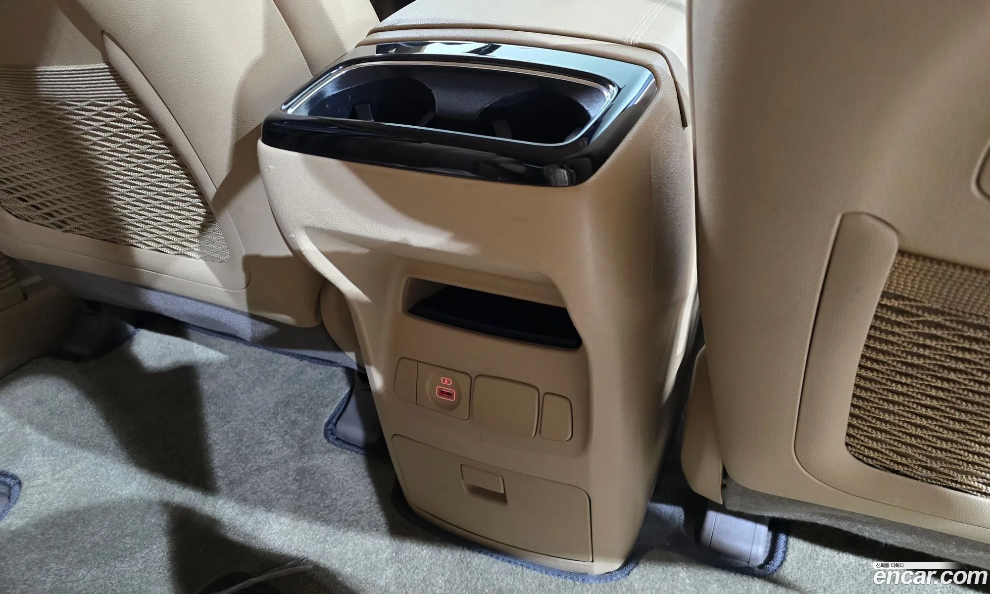 Kia Carnival 2020 — 27