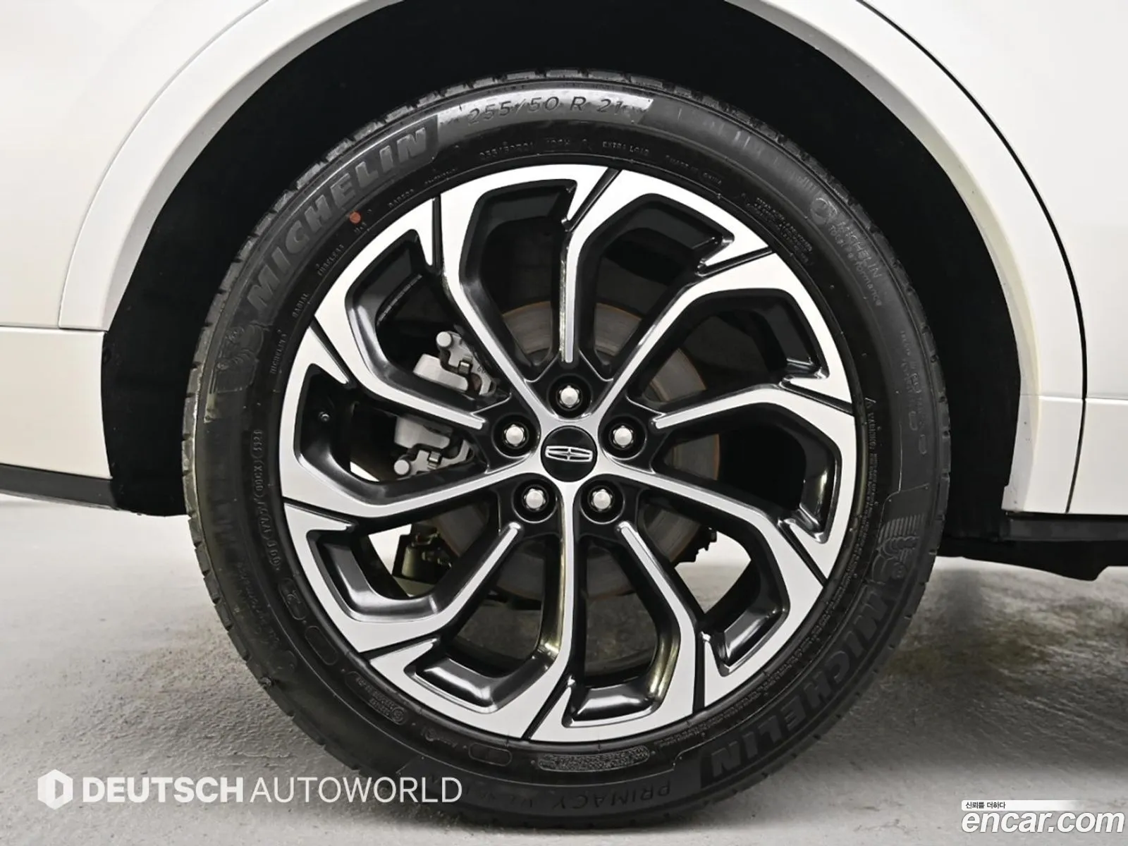 Lincoln Nautilus 2023 — 8