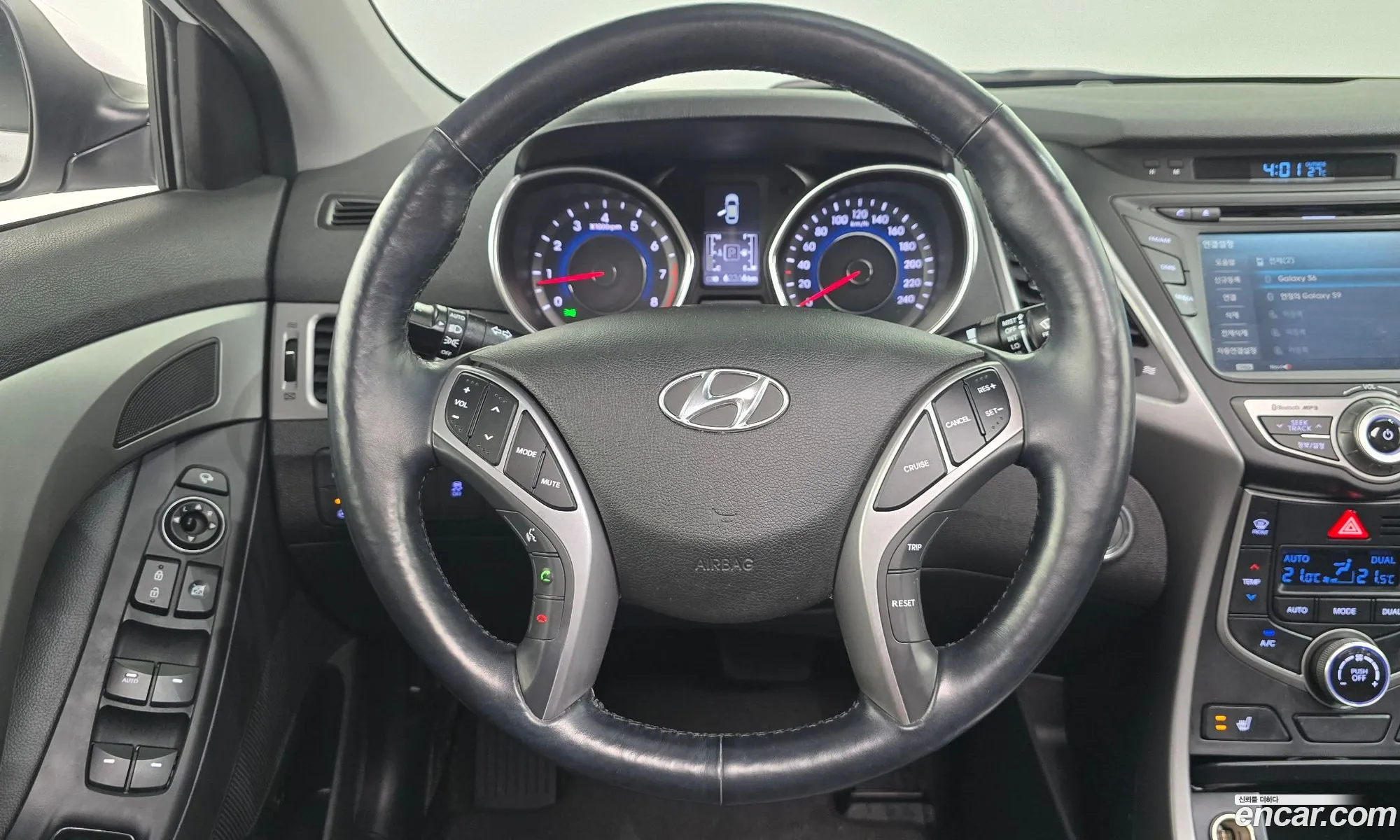 Hyundai Elantra 2014 — 8