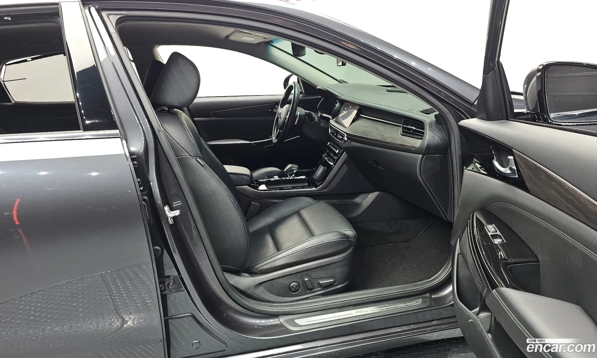 Kia K7 Premier 2020 — 18