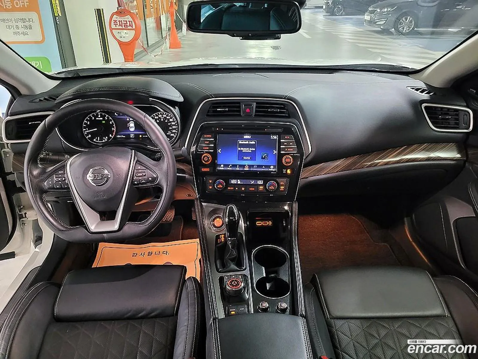 Nissan Maxima 2016 — 17