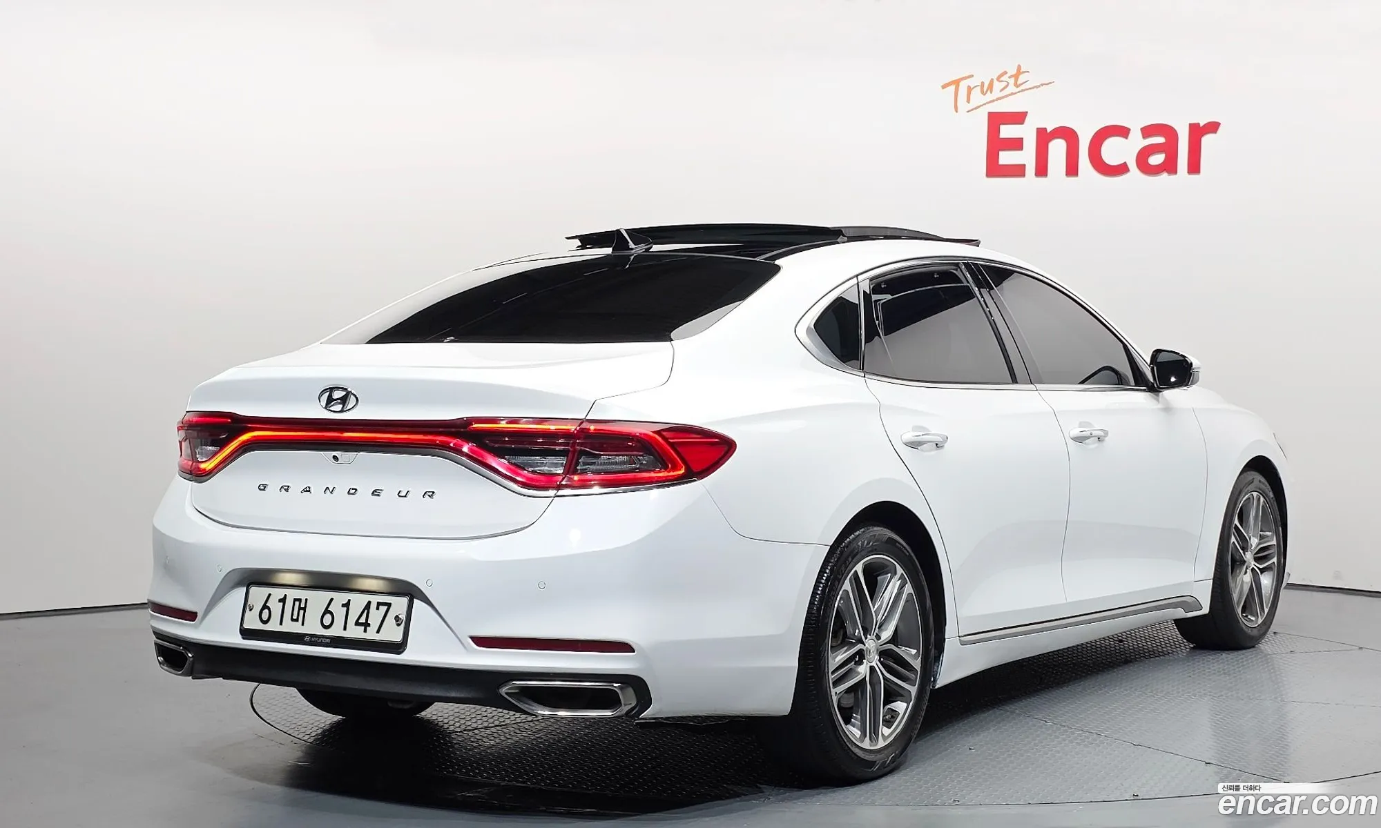 Hyundai Grandeur IG 2019 — 31