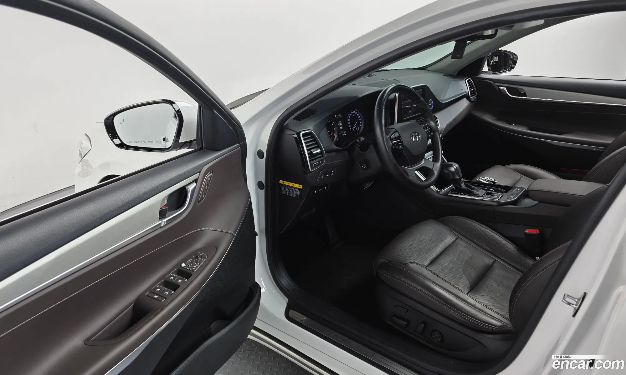 Hyundai Grandeur IG 2019 — 15