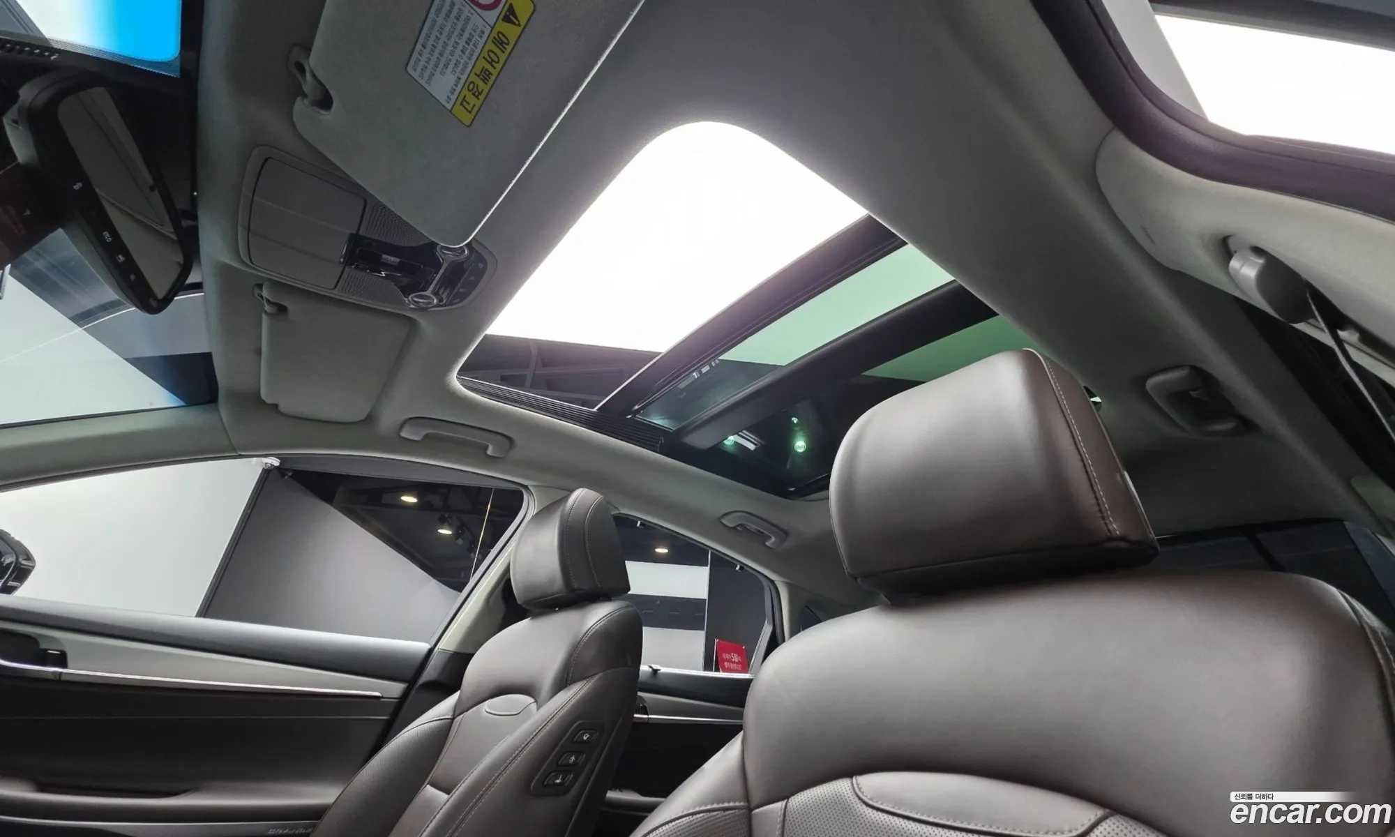 Hyundai Grandeur IG 2019 — 27