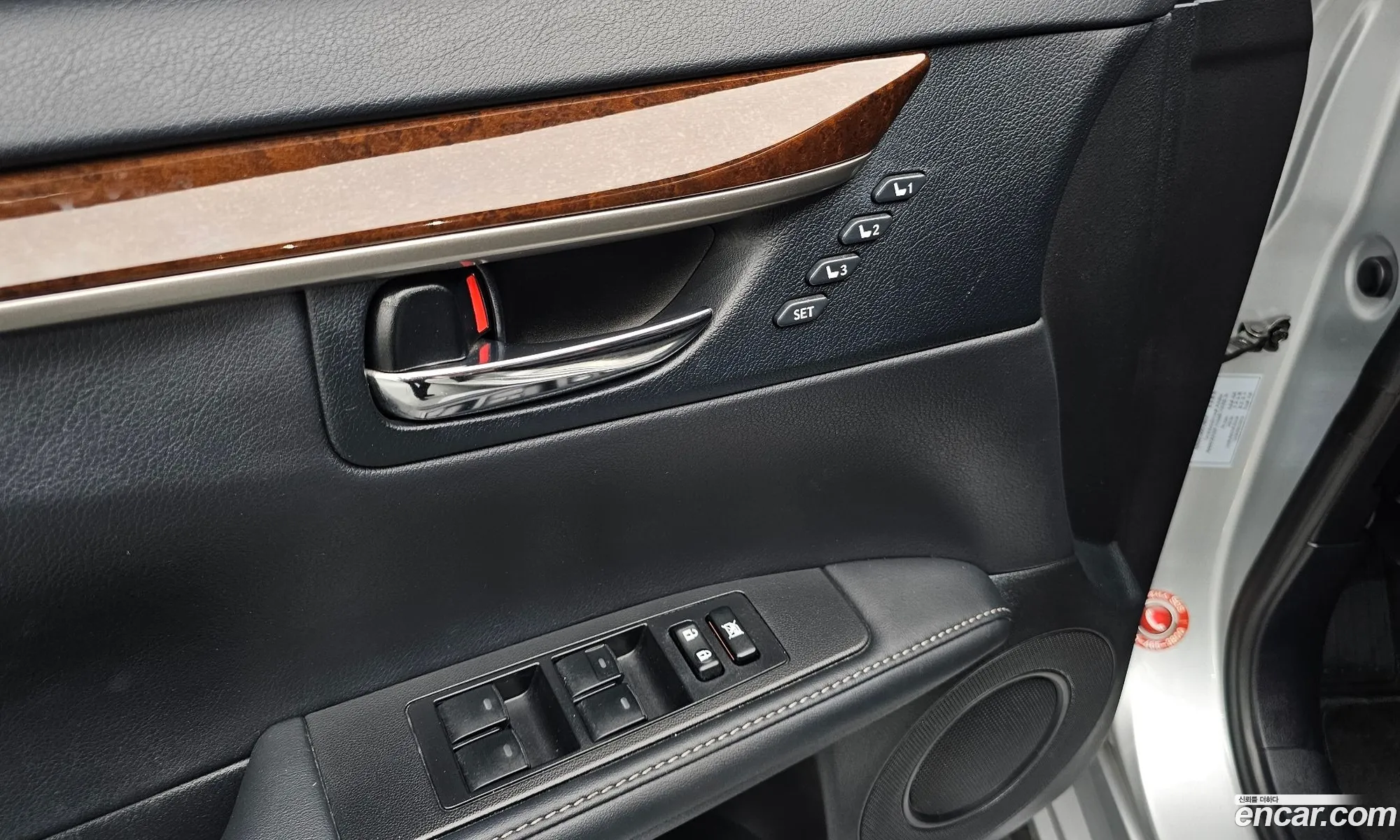 Lexus ES350 2015 — 8