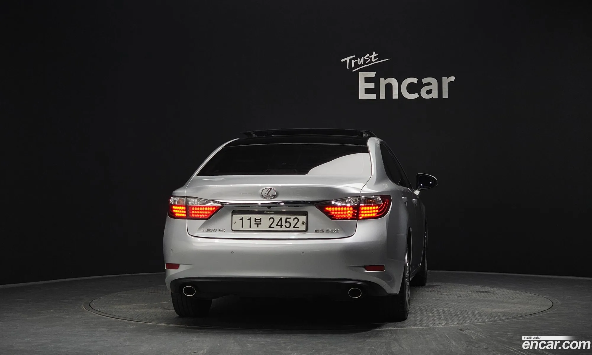 Lexus ES350 2015 — 10