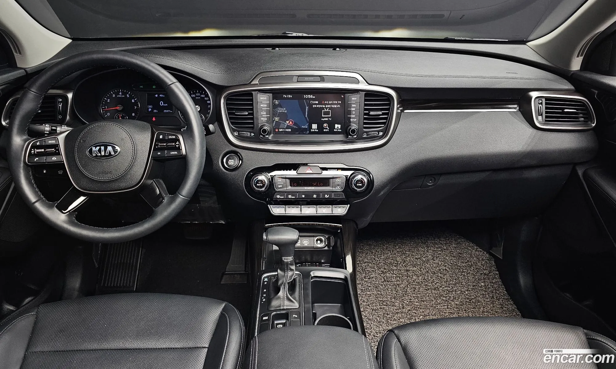 Kia Sorento 2018 — 24