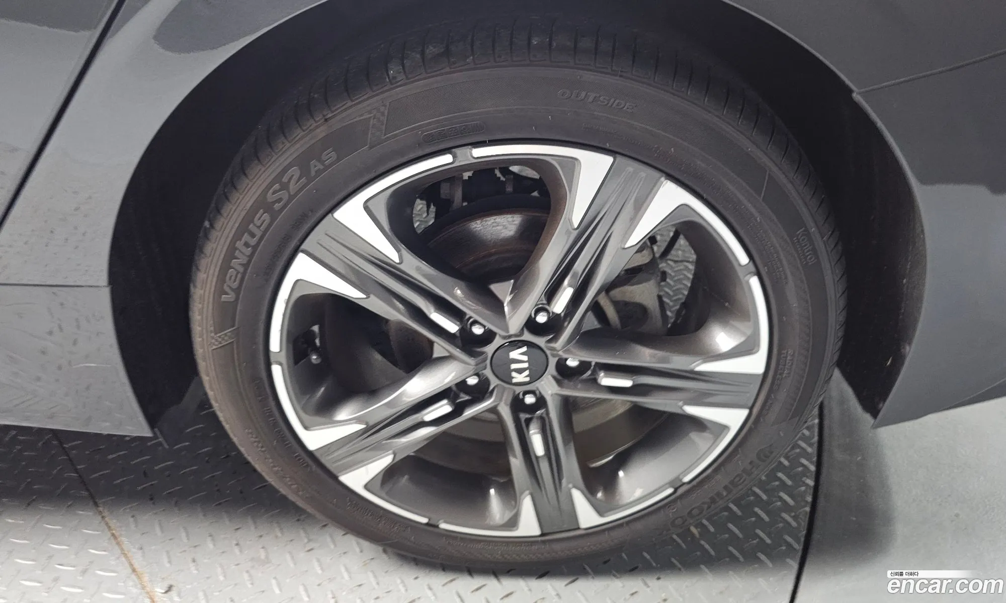 Kia K5 2020 KNAG541ABMA090494 — 23