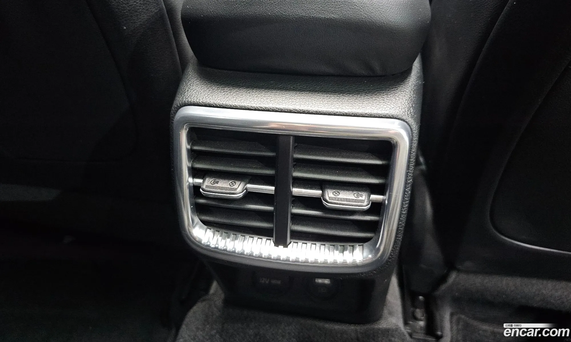 Kia K5 2020 KNAG541ABMA090494 — 9