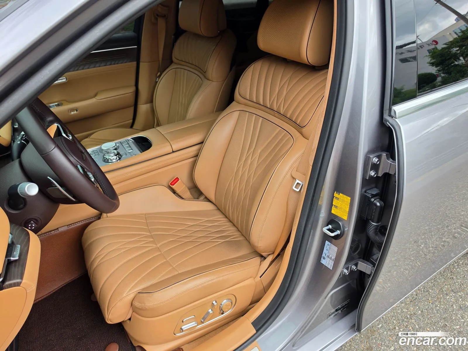 Genesis G90 2023 — 10