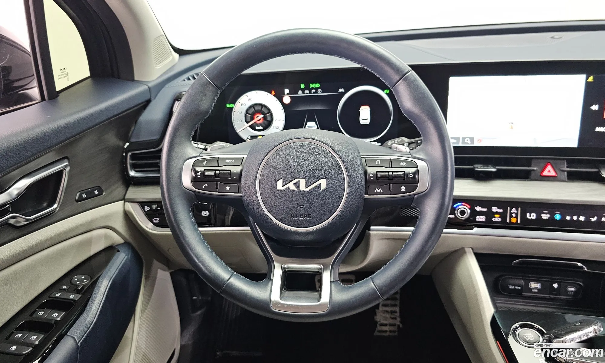 Kia Sportage Hybrid 2024 — 12