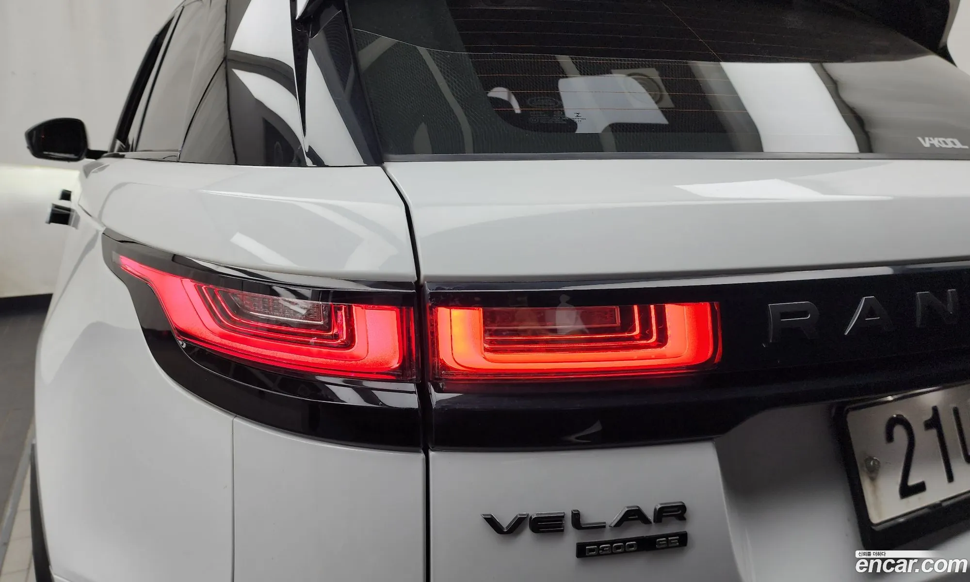 Land Rover Range Rover Velar 2018 — 9
