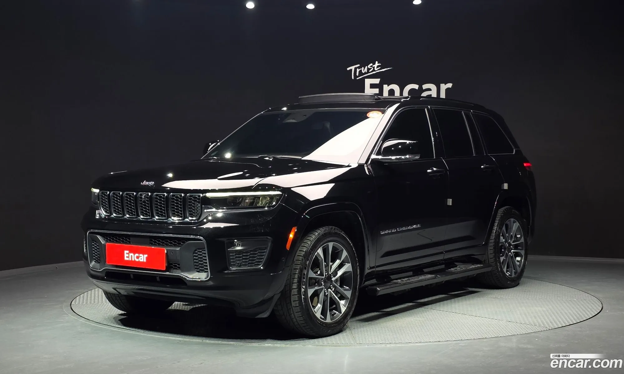 Jeep Grand Cherokee 2023 — 17