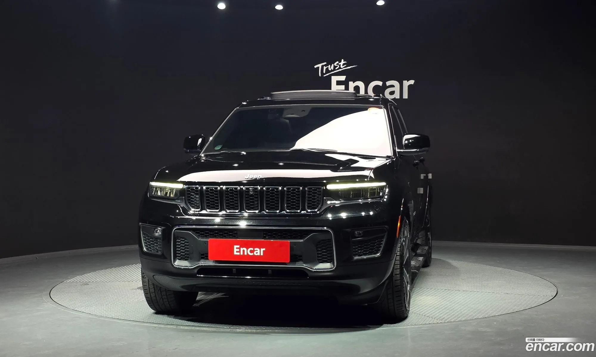 Jeep Grand Cherokee 2023 — 11