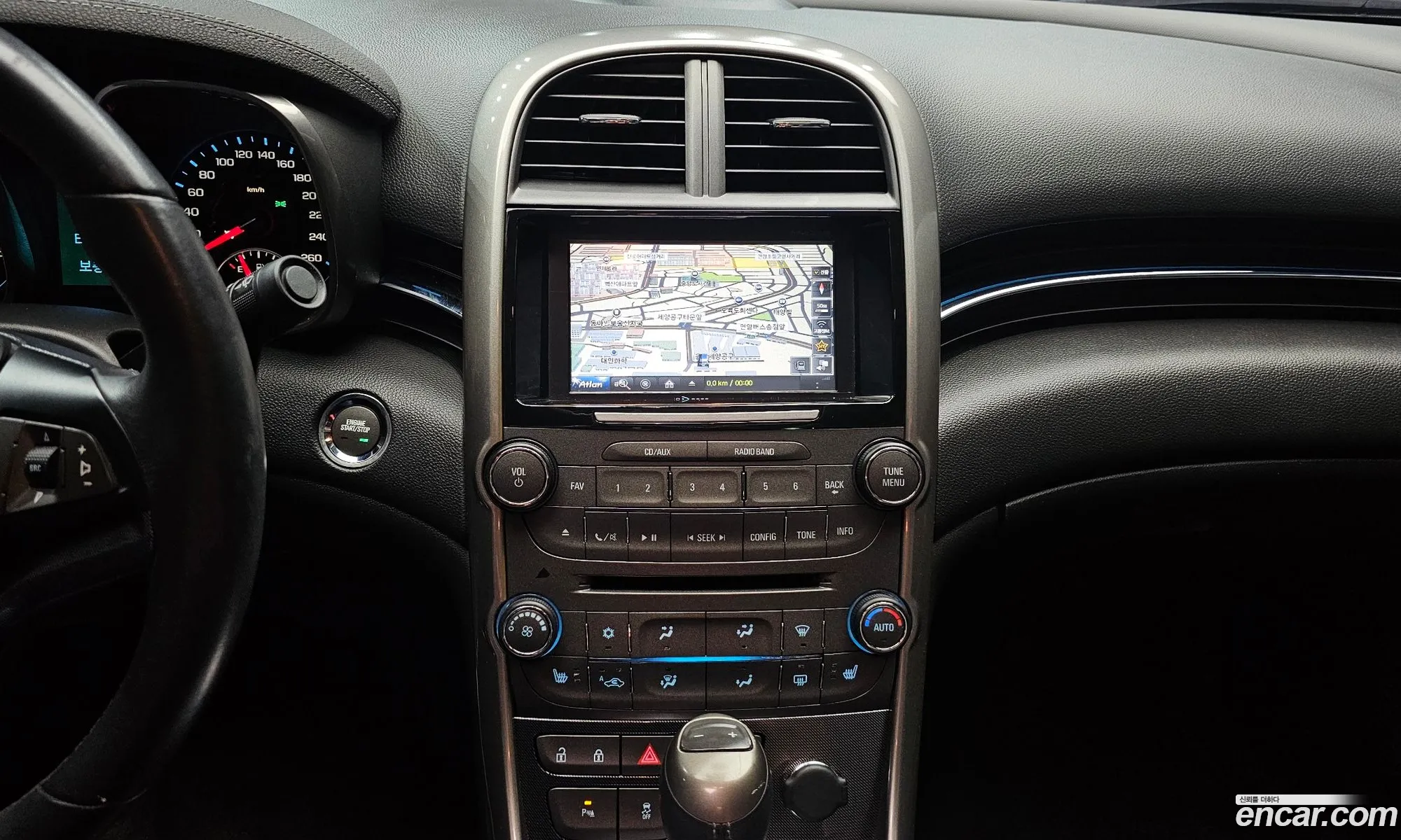 Chevrolet (GM Daewoo) Malibu 2013 — 8