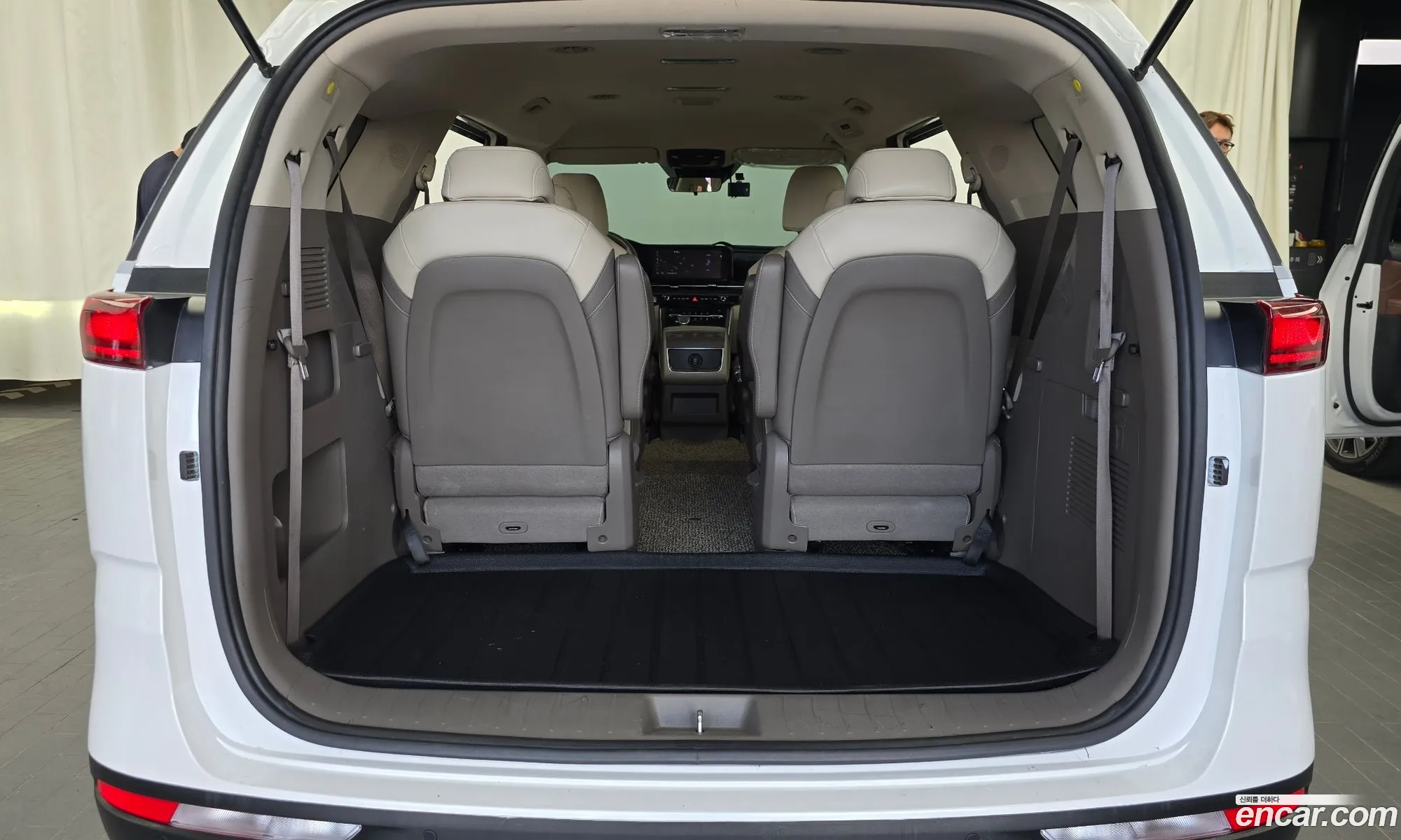 Kia Carnival 2021 KNANB81BBMS117396 — 13