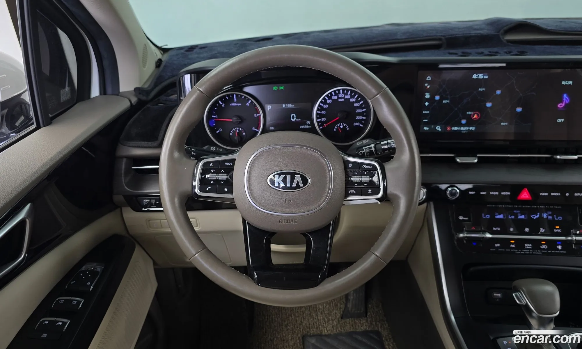 Kia Carnival 2021 KNANB81BBMS117396 — 3
