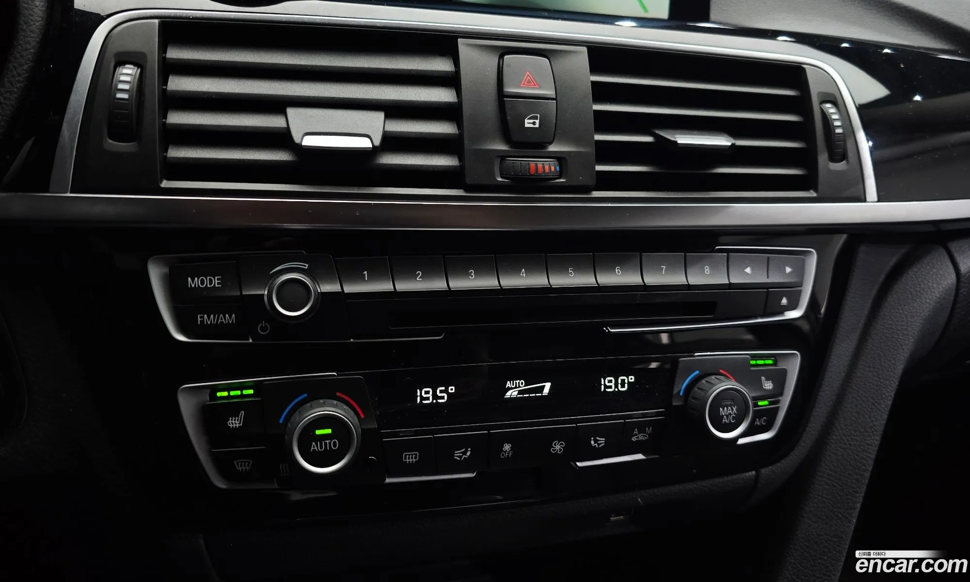 BMW 3 Series 2018 WBA8C5100JK736431 — 11