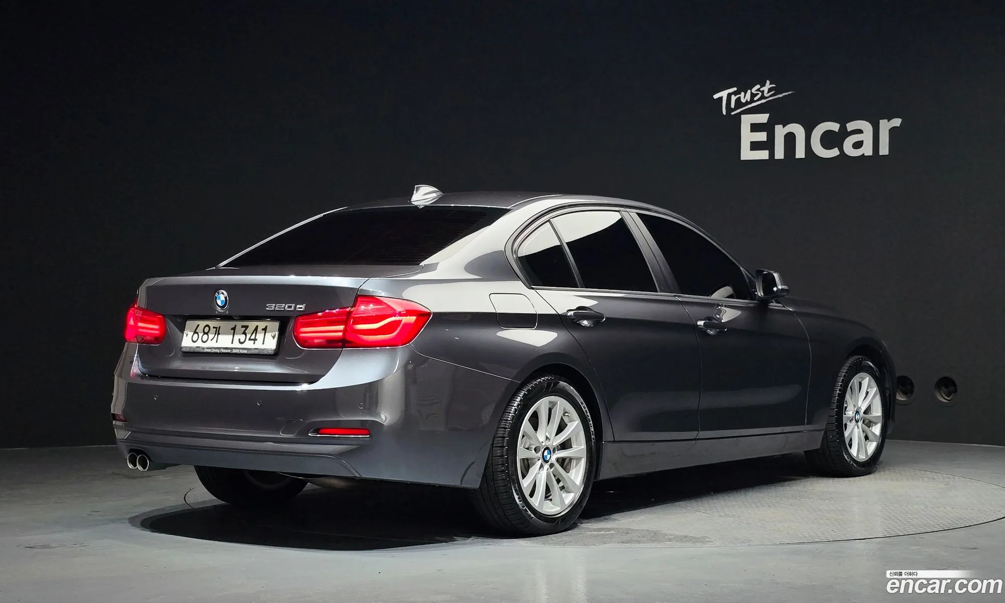 BMW 3 Series 2018 WBA8C5100JK736431 — 12