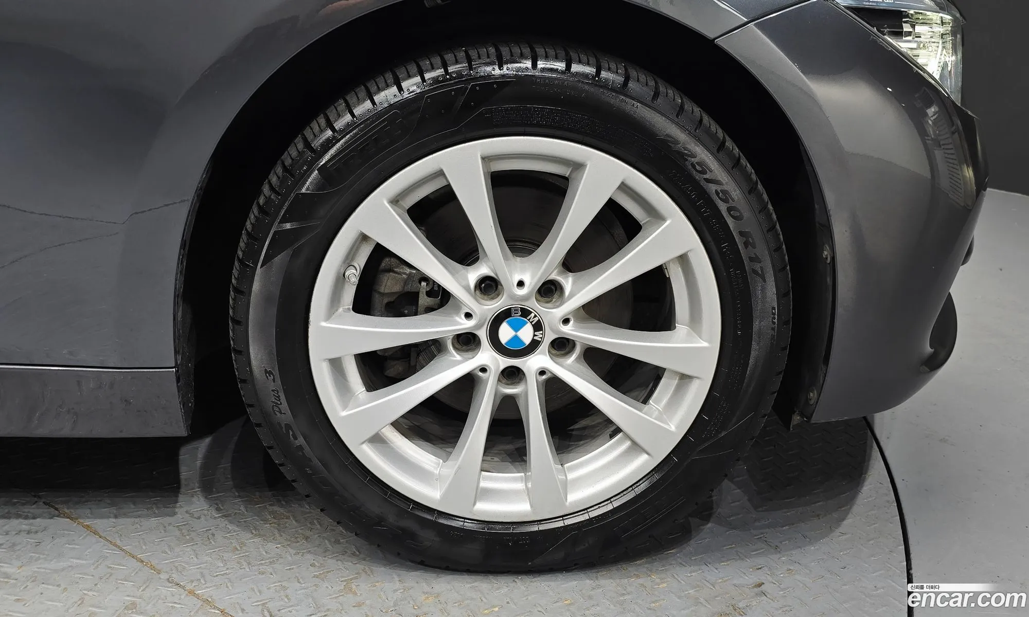 BMW 3 Series 2018 WBA8C5100JK736431 — 4