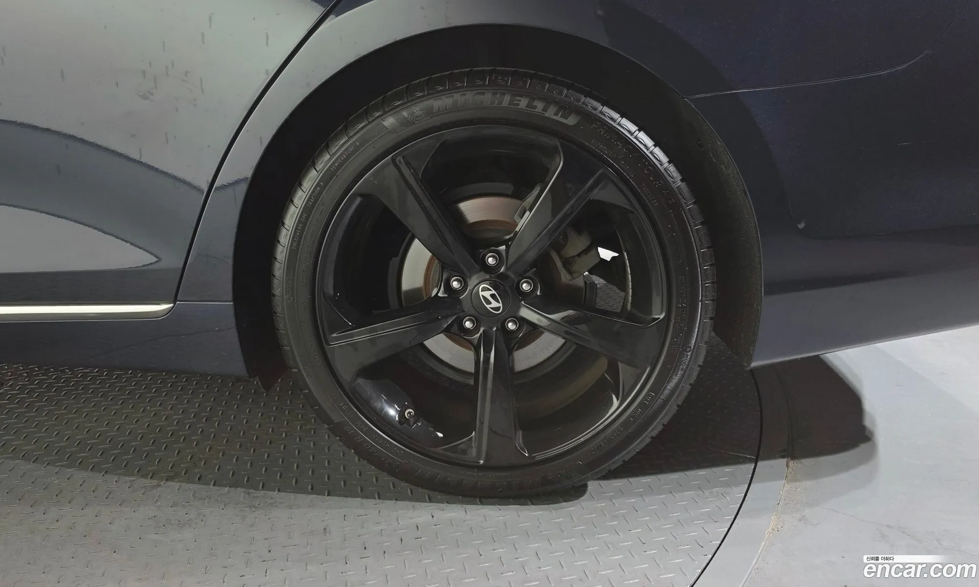 Hyundai Grandeur IG 2018 — 29
