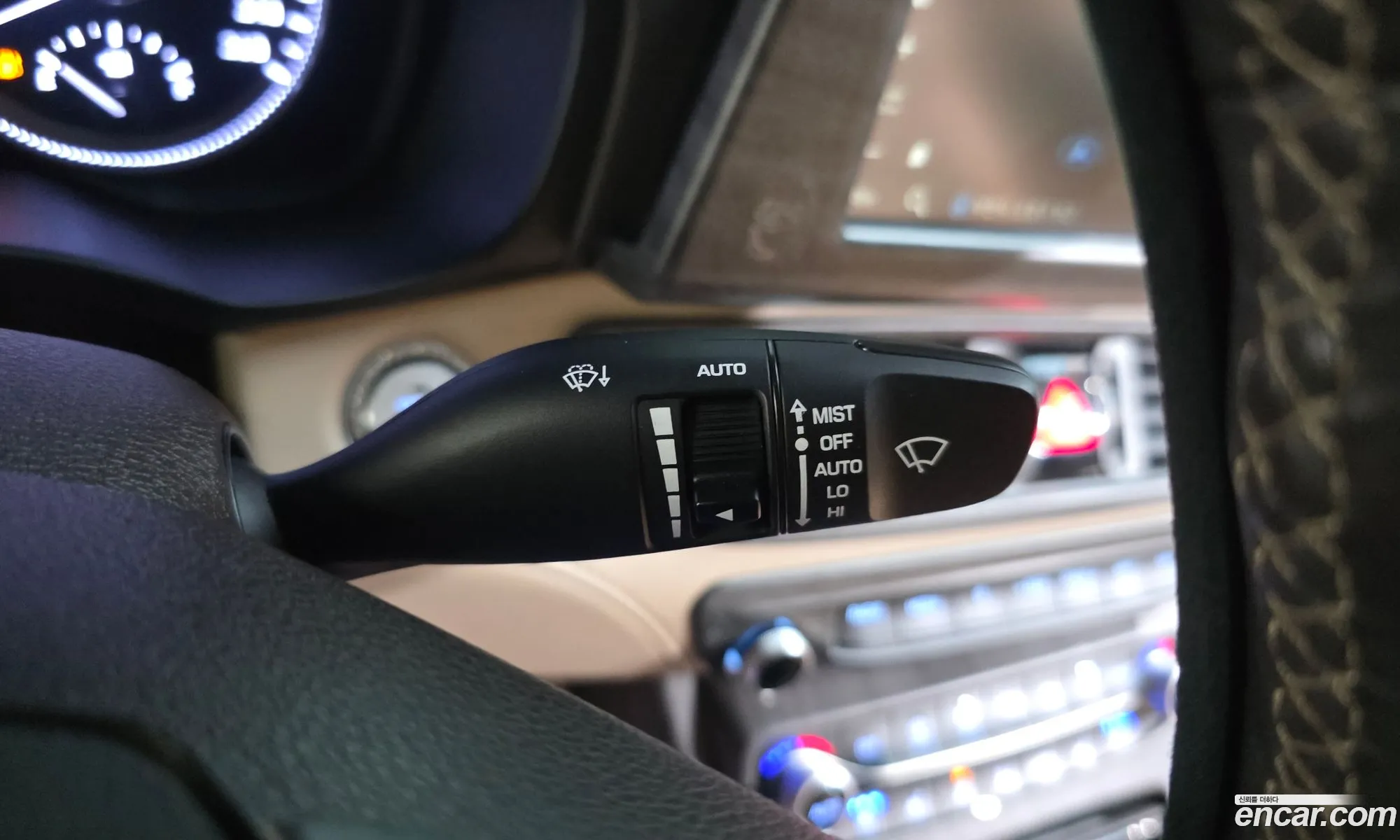Hyundai Grandeur IG 2018 — 17
